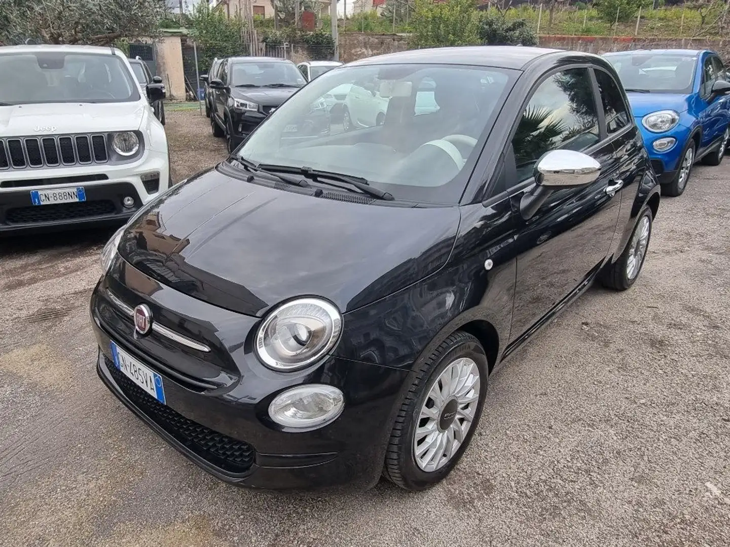 Fiat 500 1.0 Hybrid Schwarz - 2
