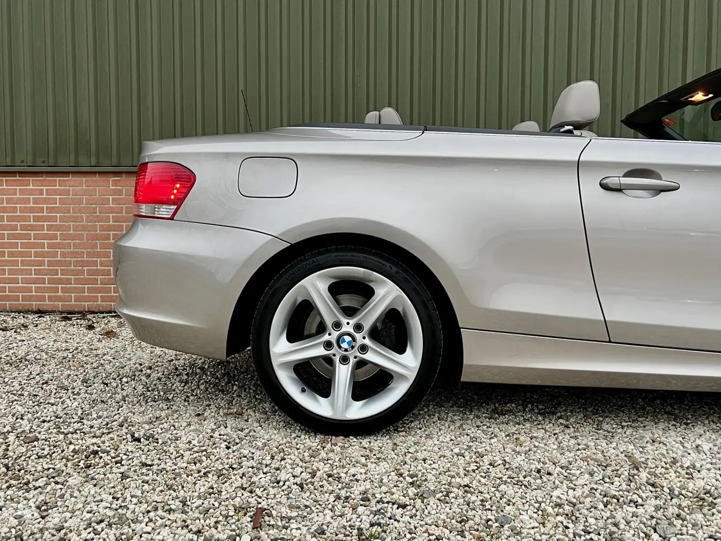 BMW 125 1-serie Cabrio 125i ''Manual" Grijs - 2