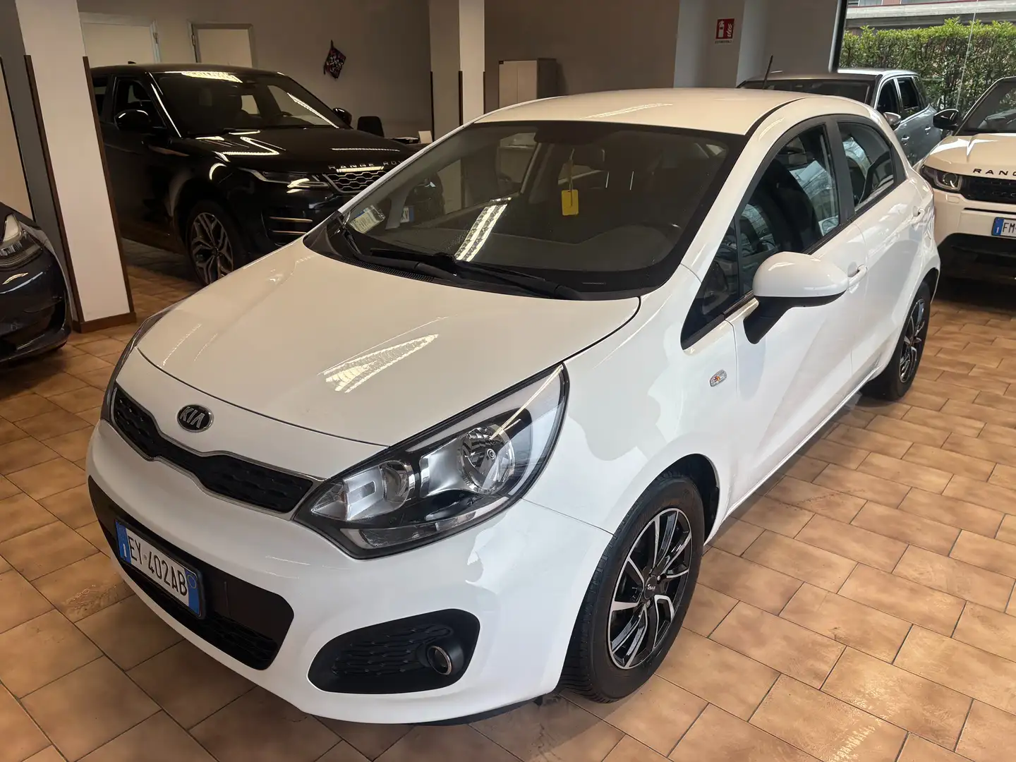 Kia Rio 5p 1.2 cvvt Cool*NEOPATENTATI Blanc - 1