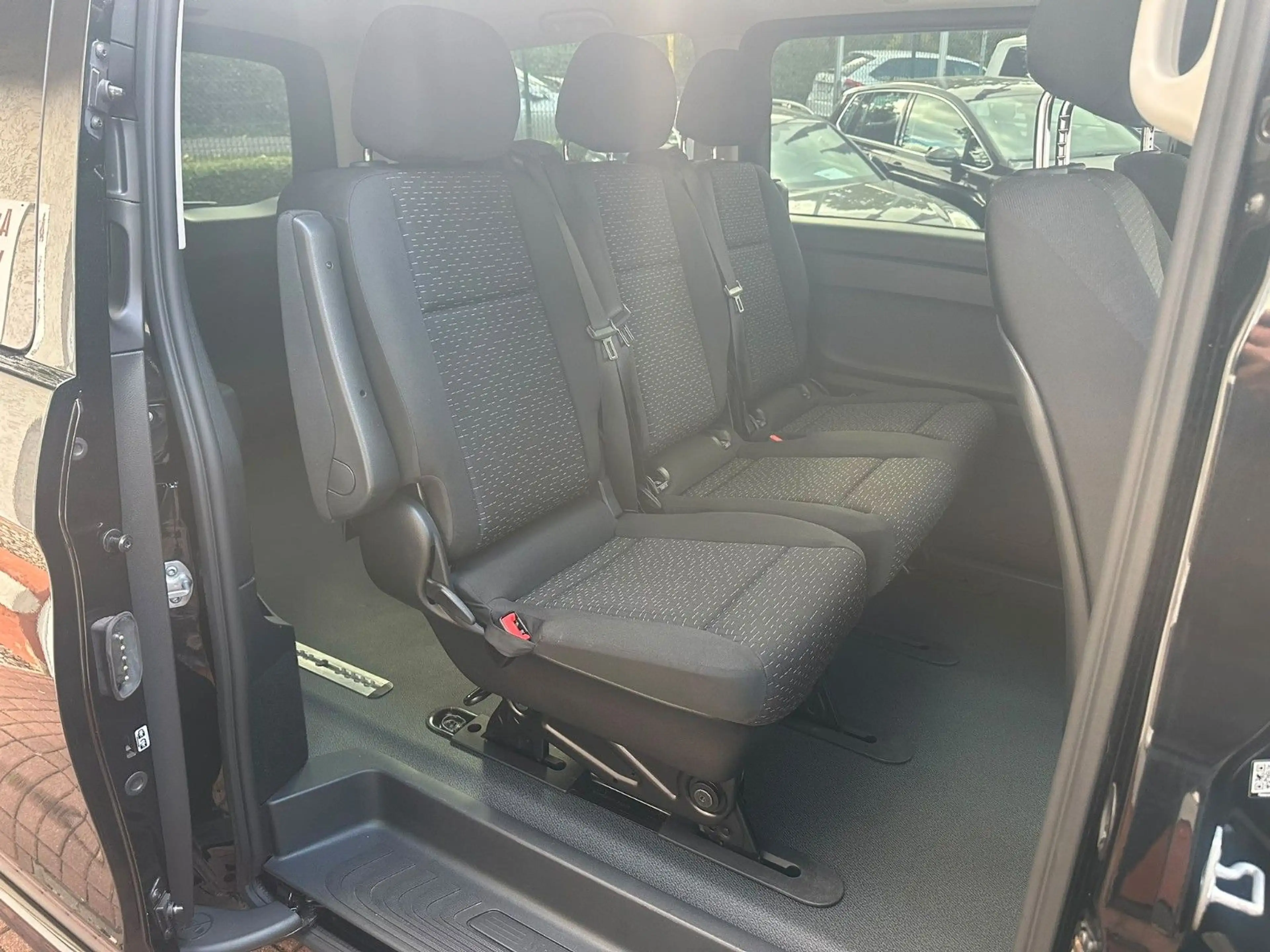 Mercedes-Benz Vito Mixto 190 lang*STANDHZG*ACC*LED*SITZHZG* — photo 10