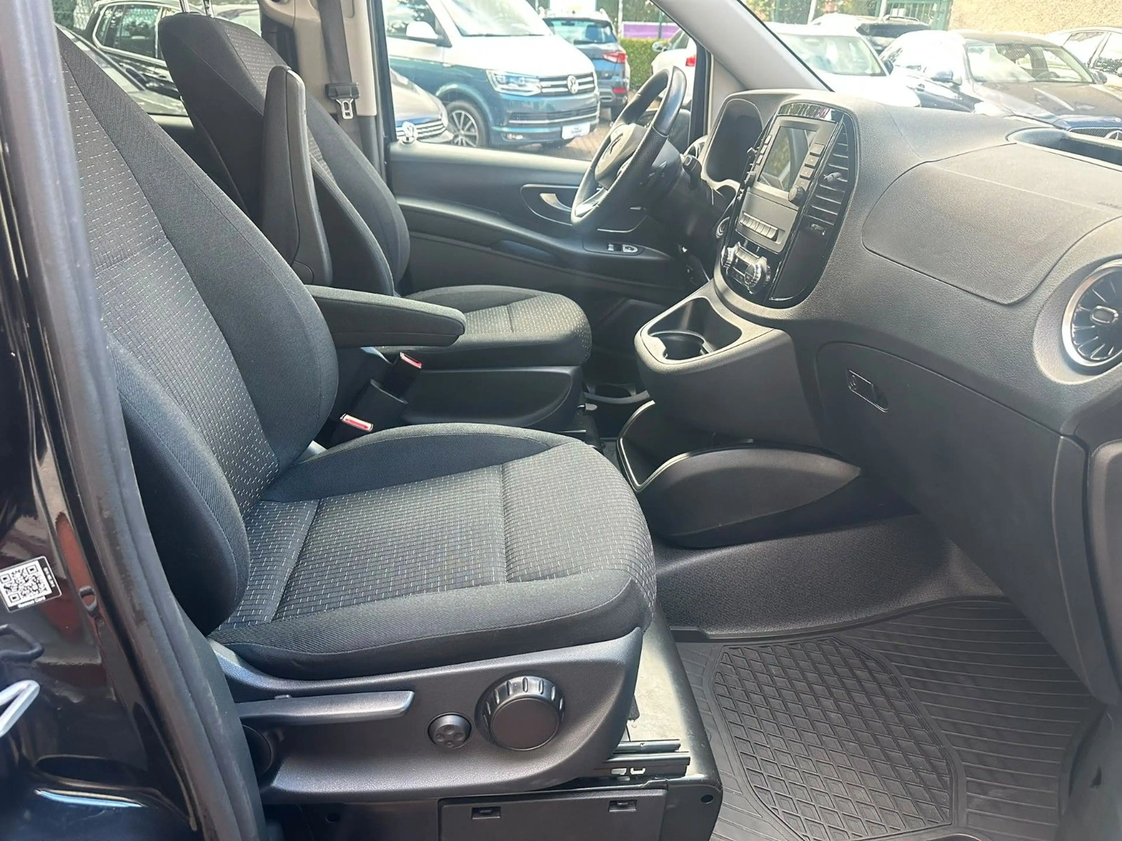 Mercedes-Benz Vito Mixto 190 lang*STANDHZG*ACC*LED*SITZHZG* — photo 7