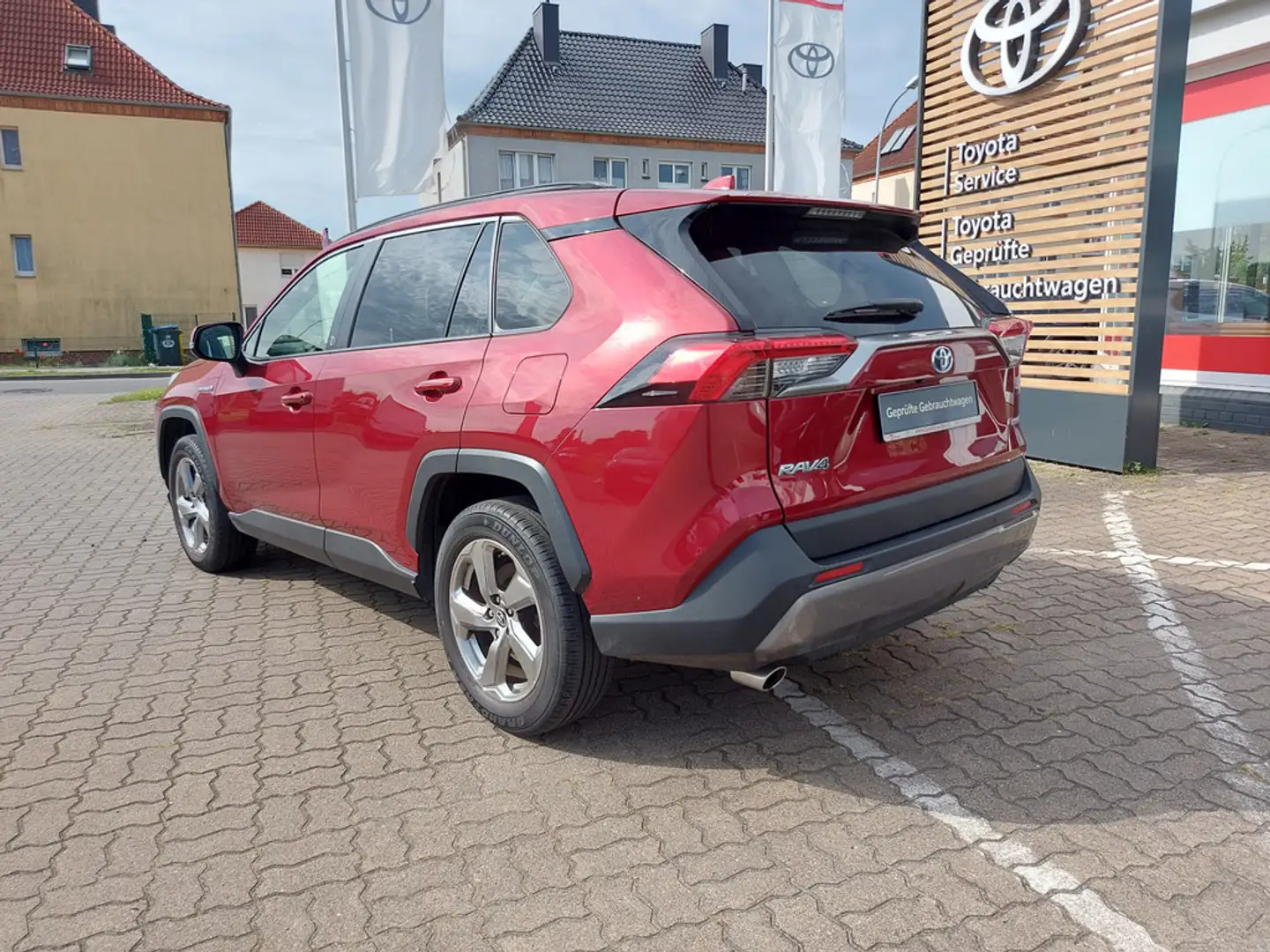 Toyota RAV 4 Rouge - 2