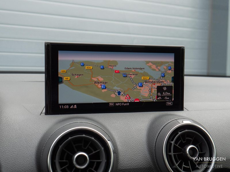 Audi SQ2 2.0 TFSI quattro Pano Sfeer B&O Head-up Quantum Ke — photo 39