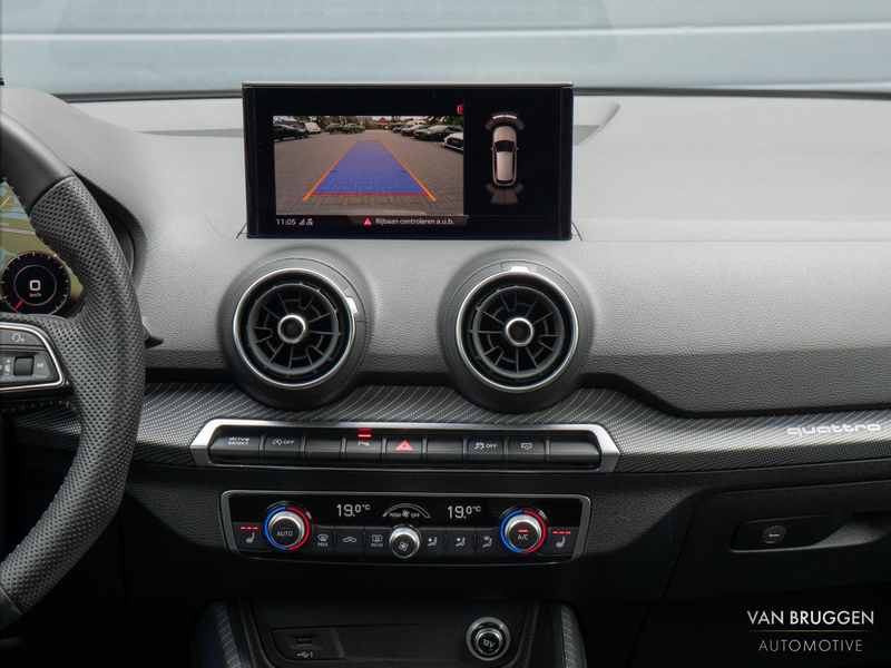 Audi SQ2 2.0 TFSI quattro Pano Sfeer B&O Head-up Quantum Ke — photo 25
