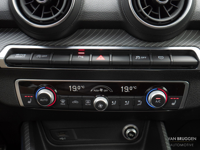 Audi SQ2 2.0 TFSI quattro Pano Sfeer B&O Head-up Quantum Ke — photo 31