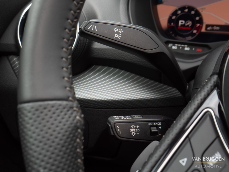 Audi SQ2 2.0 TFSI quattro Pano Sfeer B&O Head-up Quantum Ke — photo 20