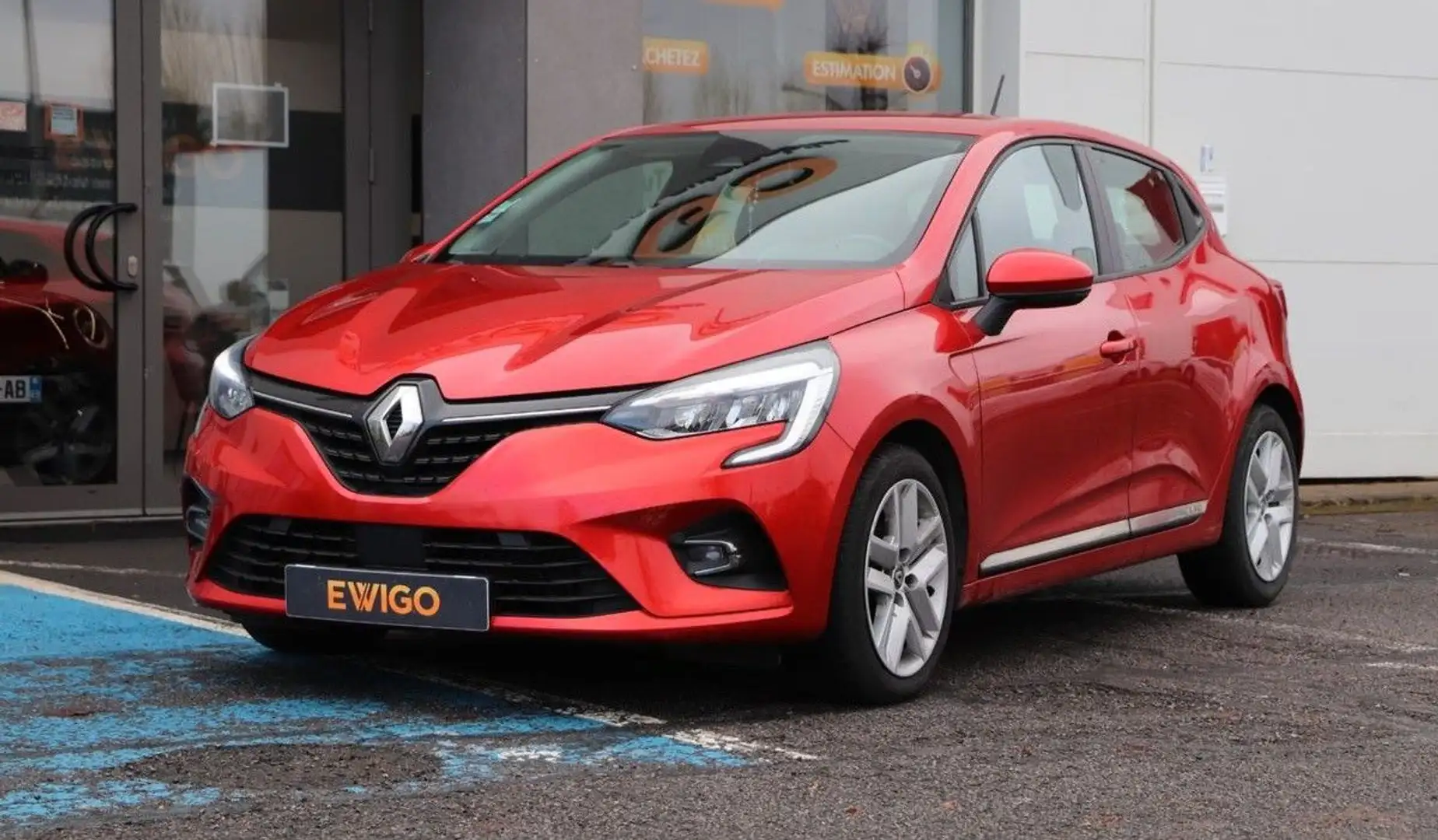 Renault Clio 1.5 bluedci 85ch business carplay Rouge - 1