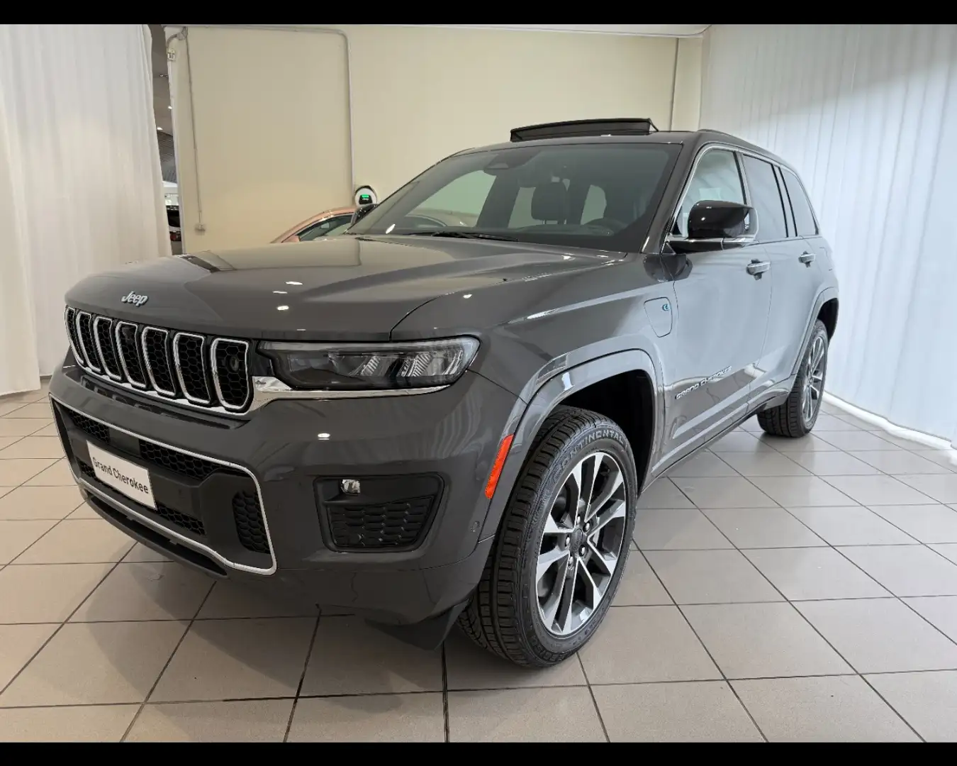 Jeep Grand Cherokee 2.0 ATX PHEV Overland Szürke - 1