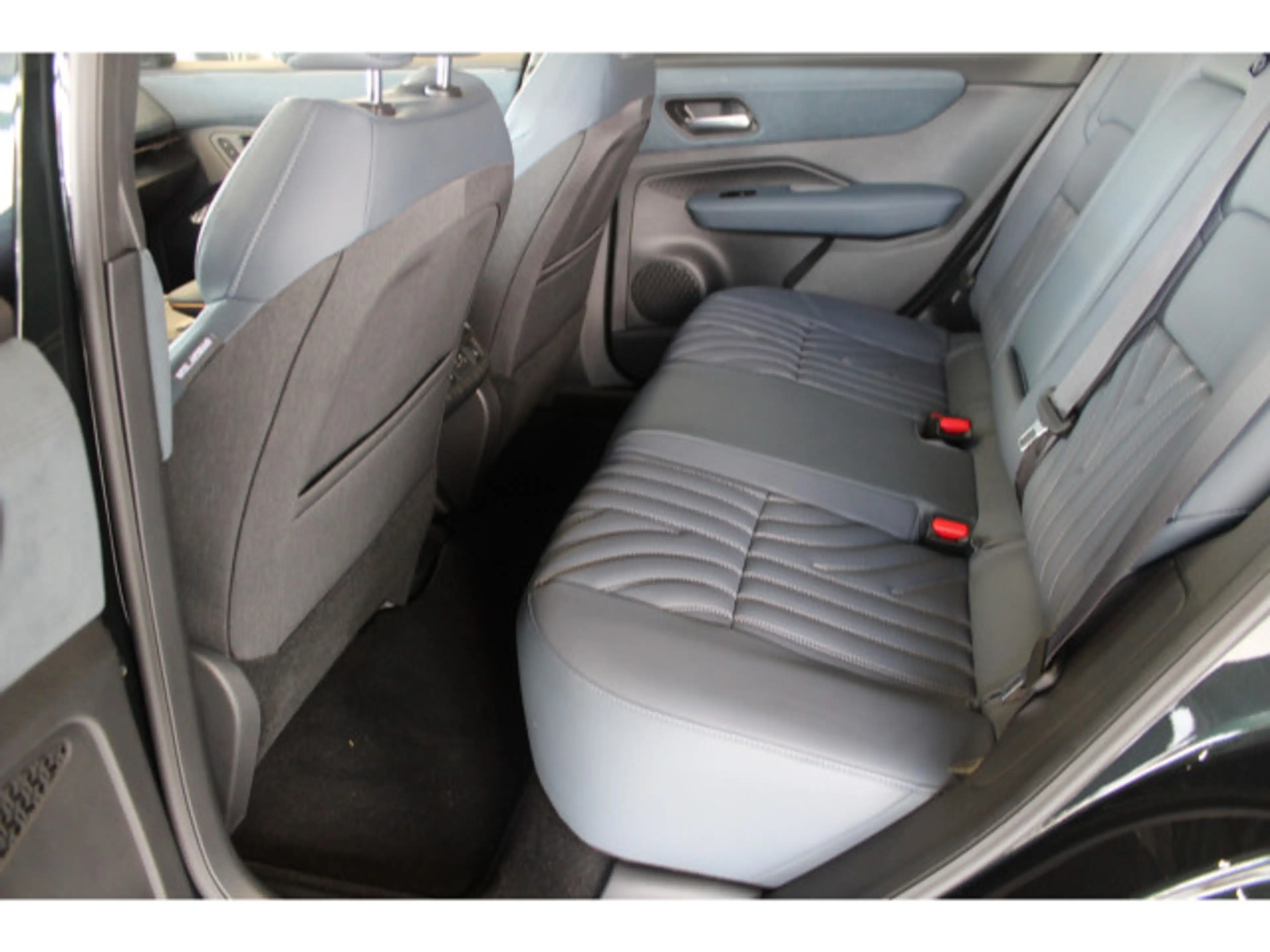 Nissan Ariya e-4ORCE 87 kWh Evolve+ Pack 20 Zoll — photo 13