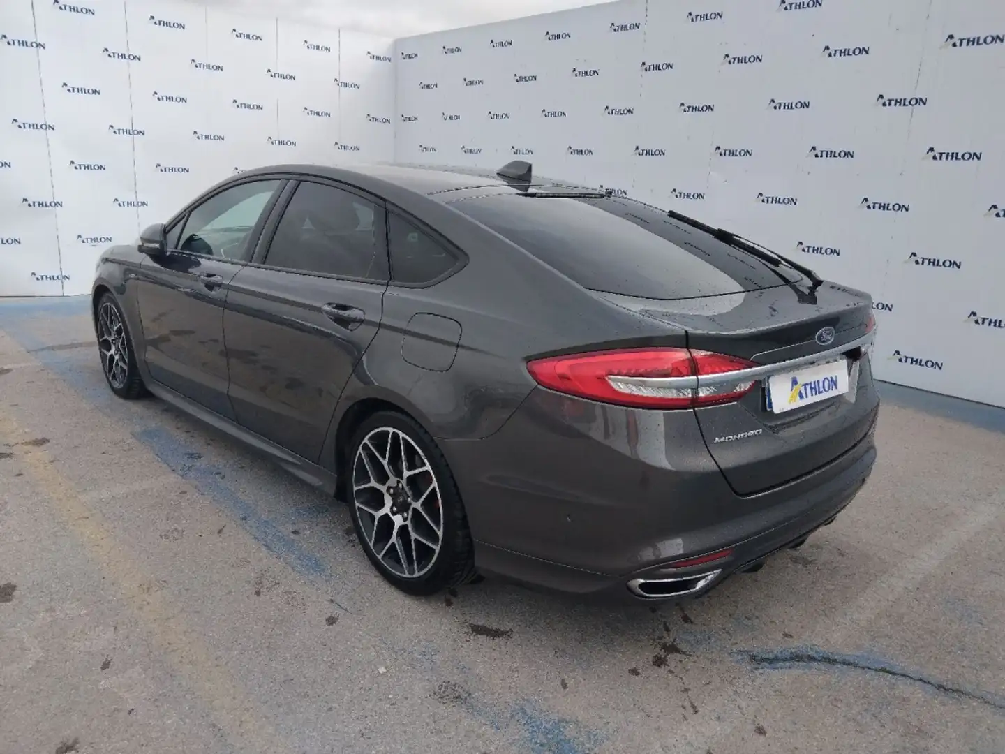 Ford Mondeo 2.0TDCI ST-Line Aut. 190 Gris - 2