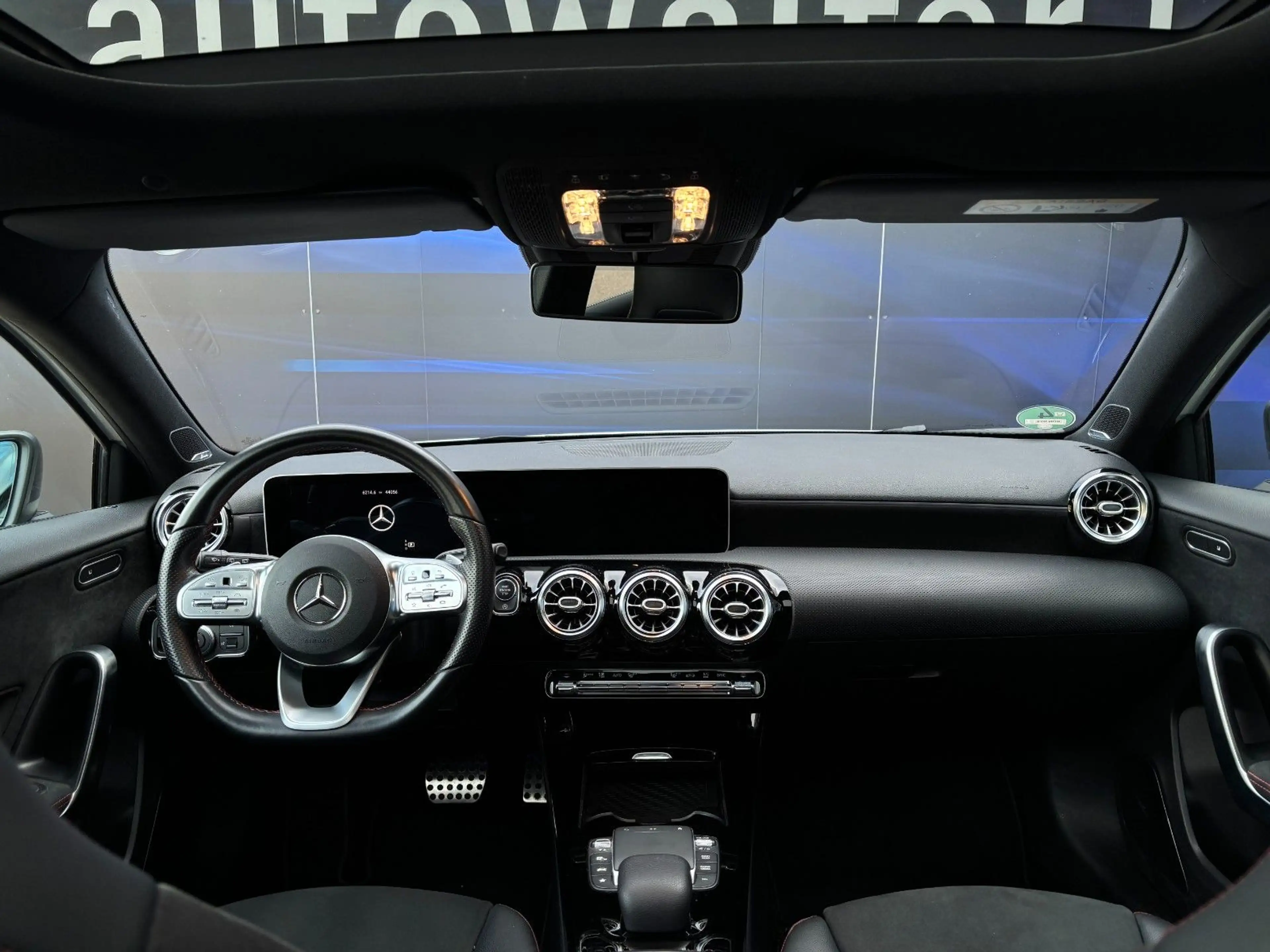 Mercedes-Benz A 250 AMG Line — photo 14
