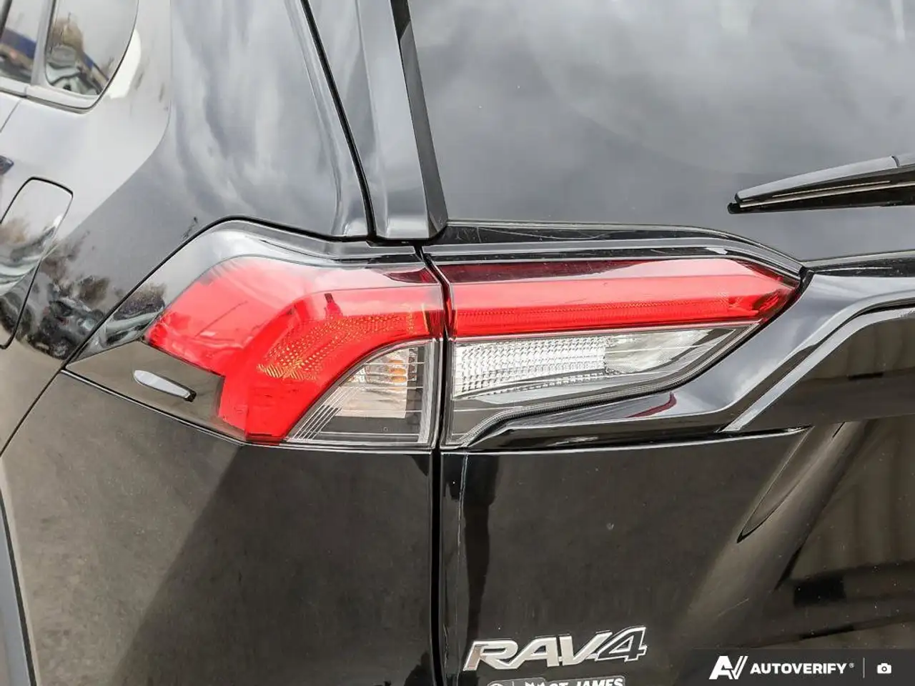 Toyota RAV 4 снимка Toyota RAV 4