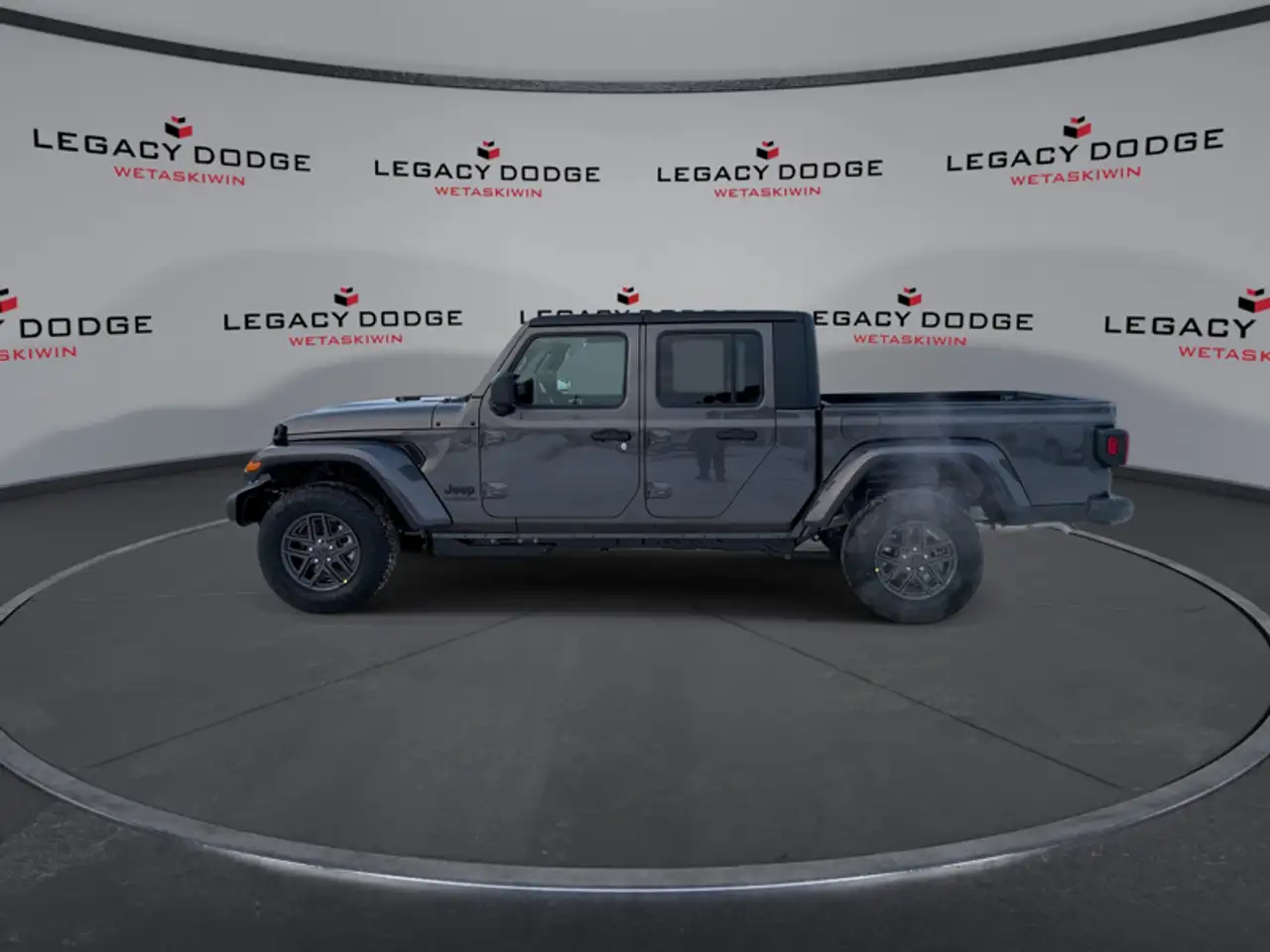 Jeep Gladiator снимка Jeep Gladiator