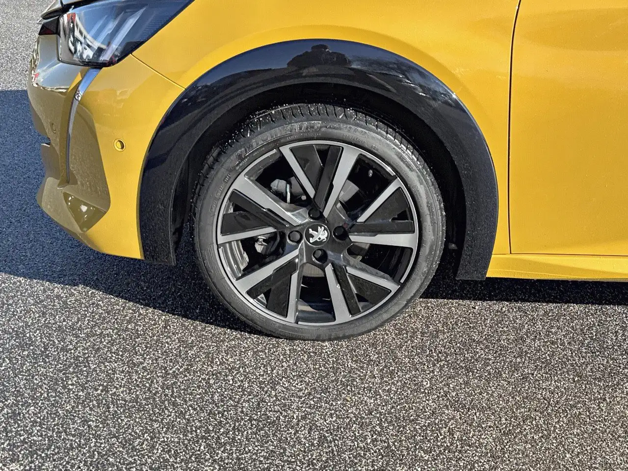 Peugeot 208 GT PureTech 100 EAT8 S/S auto 7
