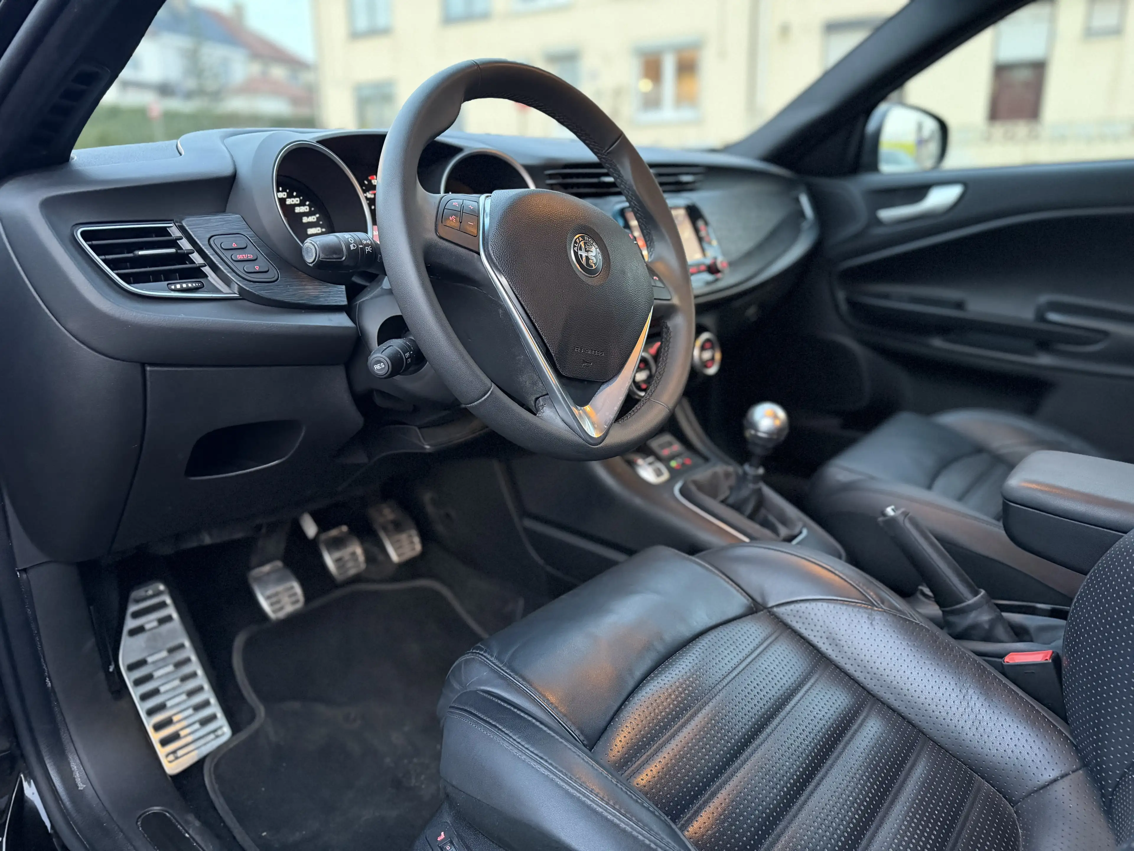 Alfa Romeo Giulietta Vendue ‼️ — photo 6