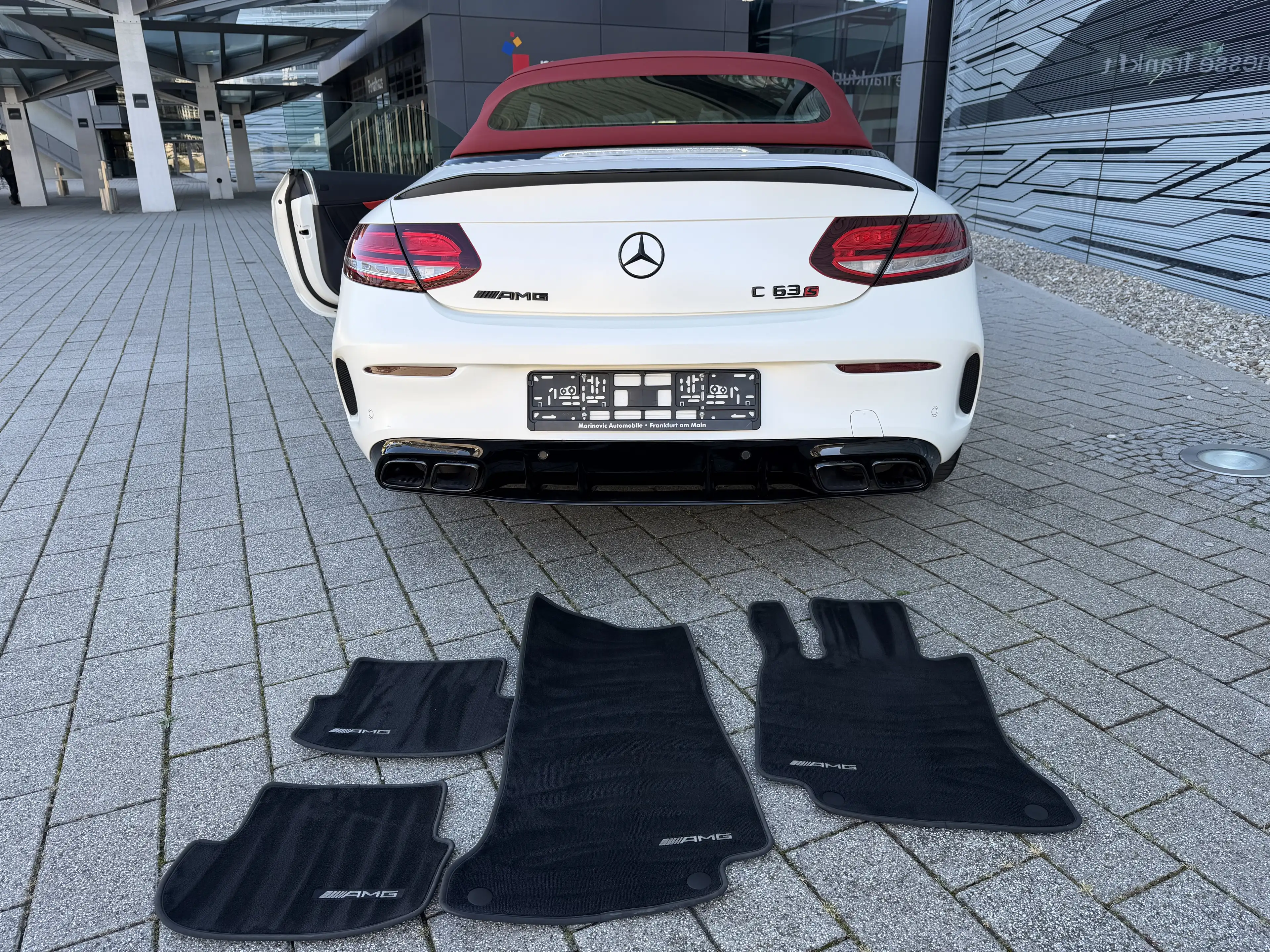 Mercedes-Benz C 63 AMG C 63 S AMG MANUFAKTUR kaschmirweiß magno — photo 5