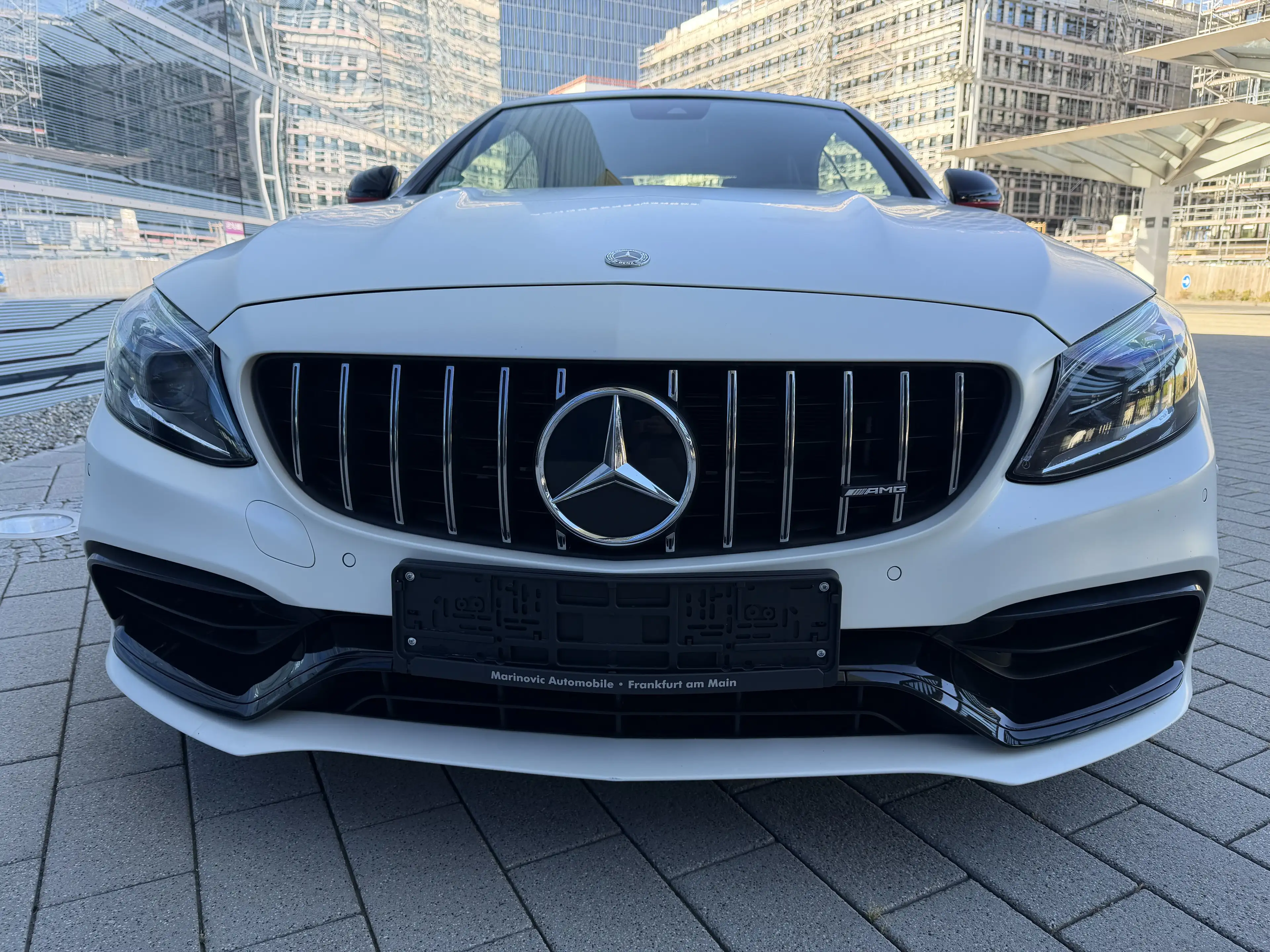 Mercedes-Benz C 63 AMG C 63 S AMG MANUFAKTUR kaschmirweiß magno — photo 2