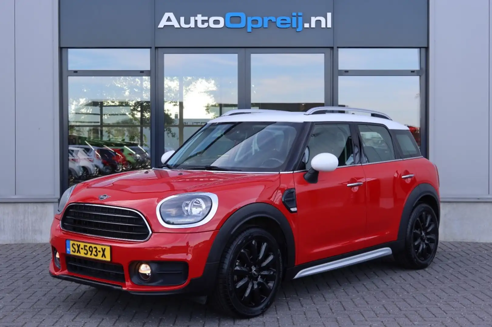 MINI Cooper Countryman 1.5 Cooper Salt Clima, NAVI, Trekhaak afnb. Rood - 1