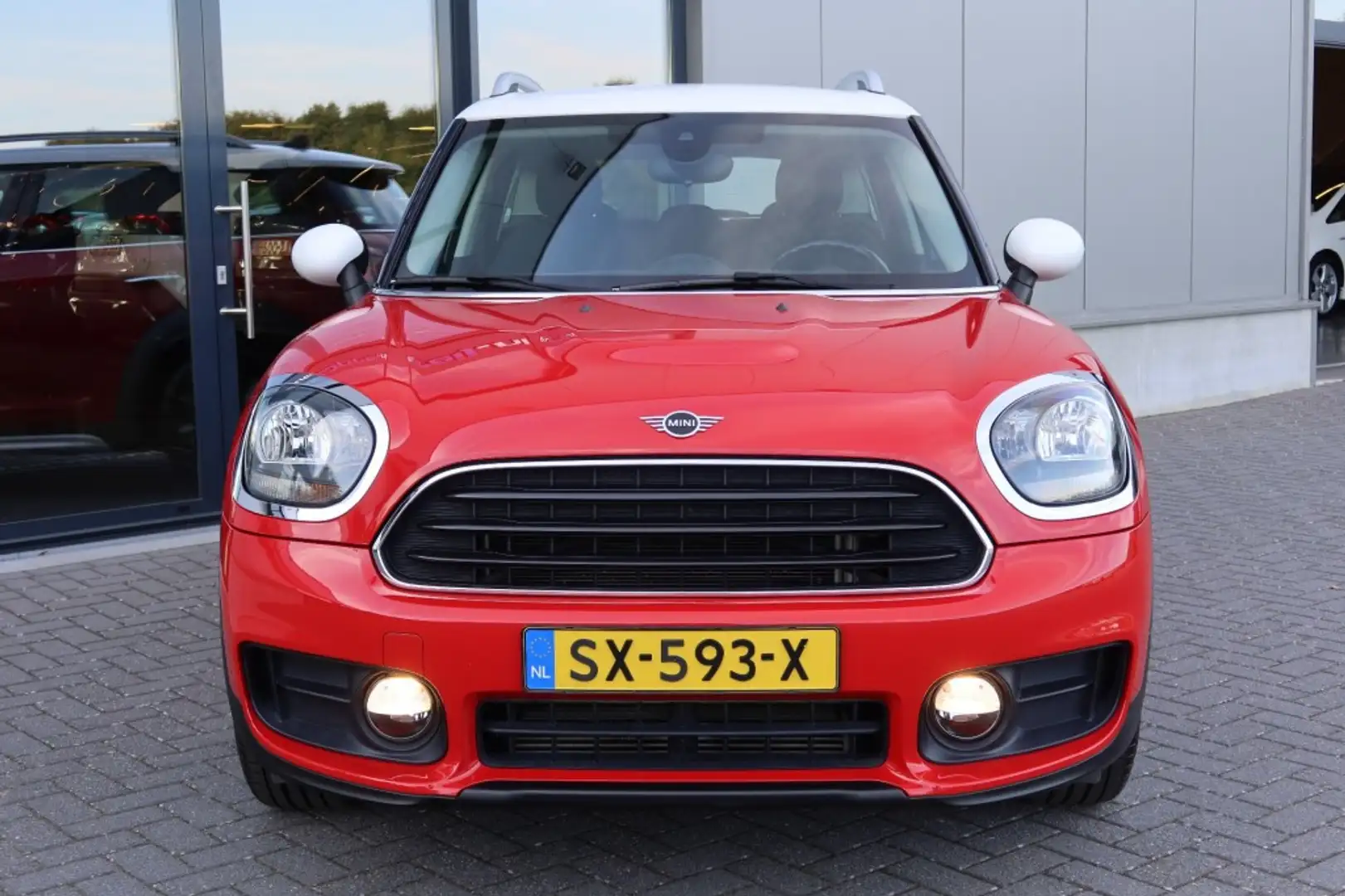 MINI Cooper Countryman 1.5 Cooper Salt Clima, NAVI, Trekhaak afnb. Rood - 2