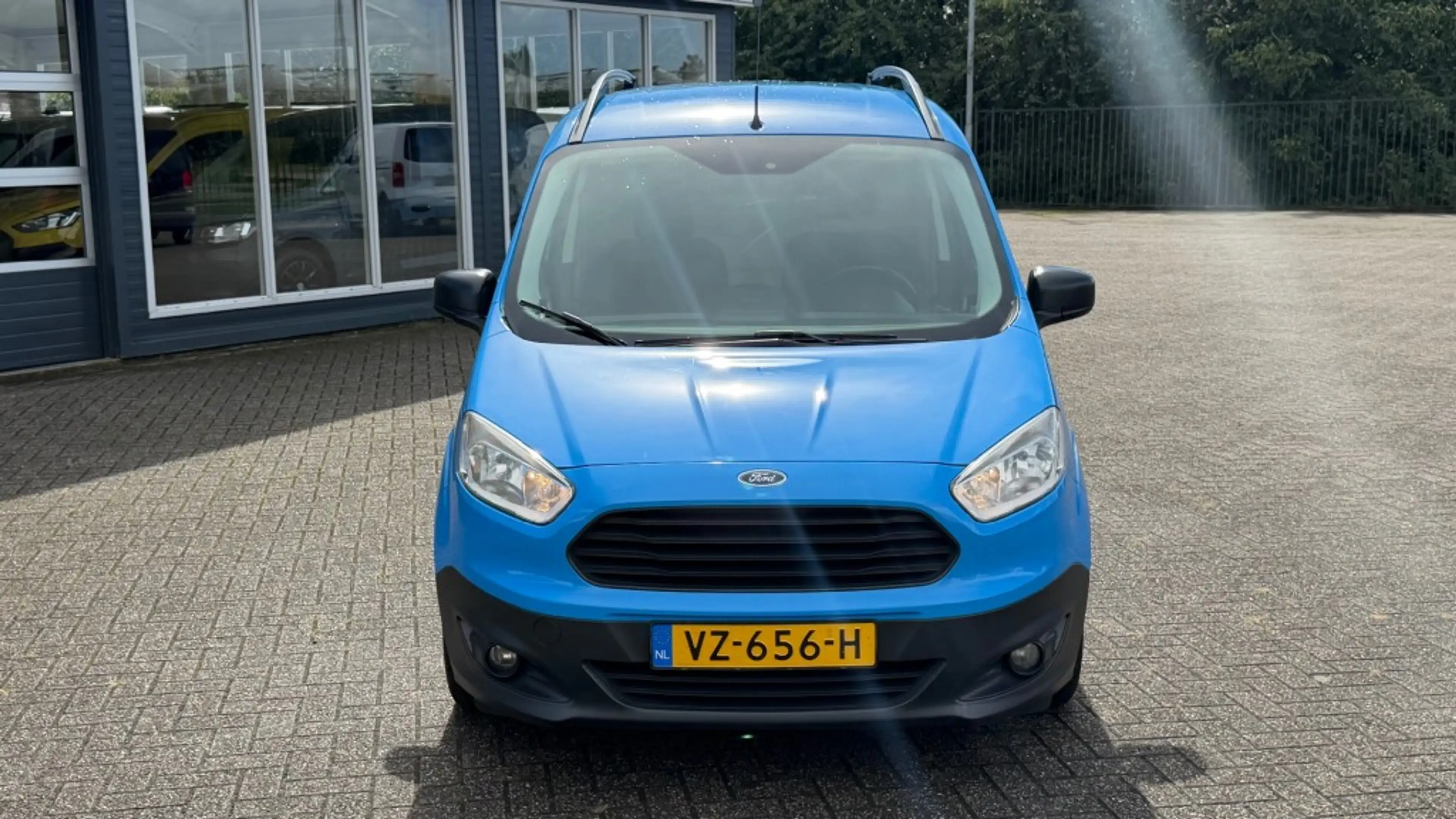 Ford Transit Courier 1.5 TDCI 55KW 75PK EURO 6 AIRCO/ CRUISE CONTROL/ S — photo 2