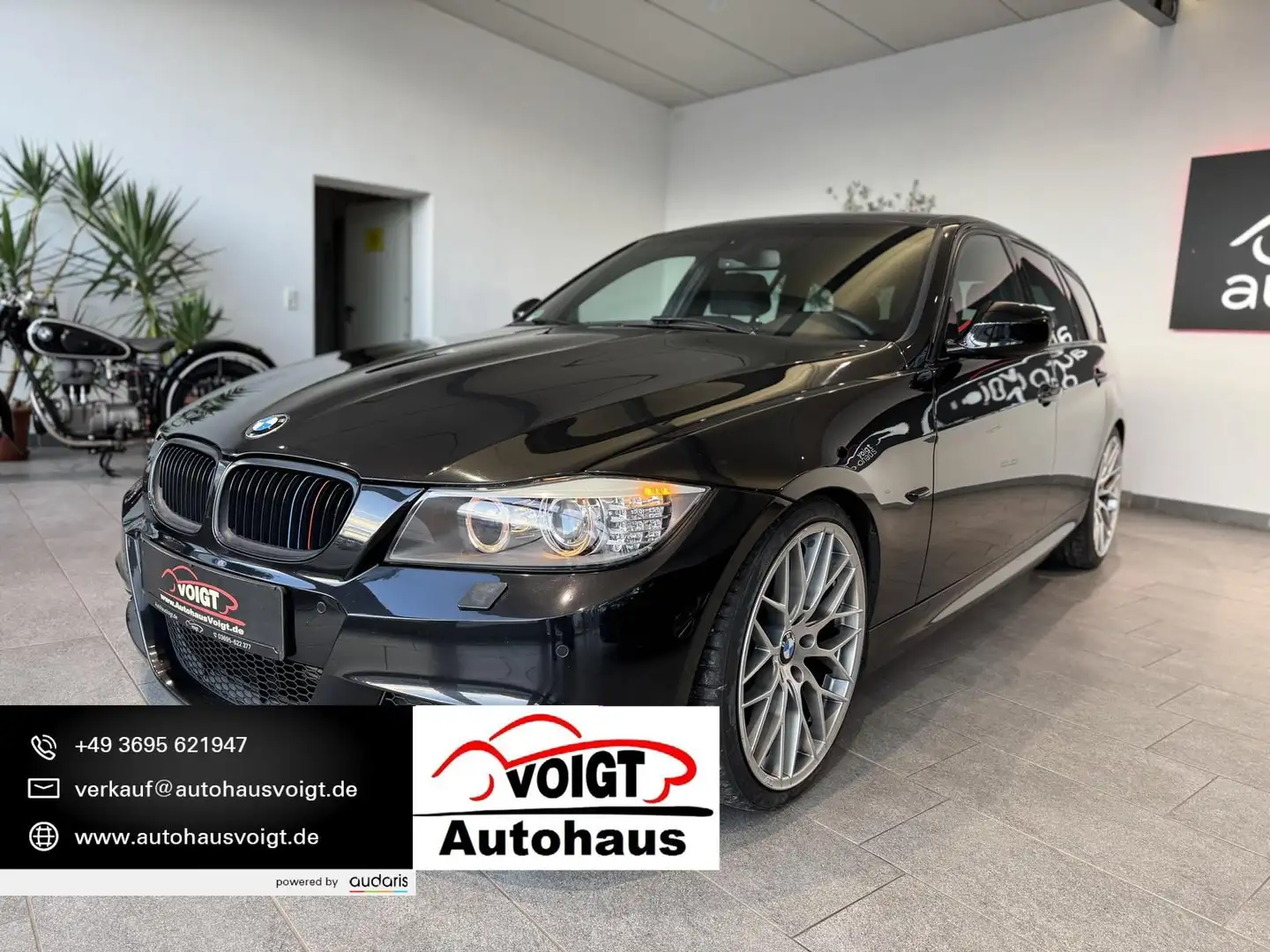 BMW 320 d Touring Edition M-Paket 19 Zoll Schwarz - 1