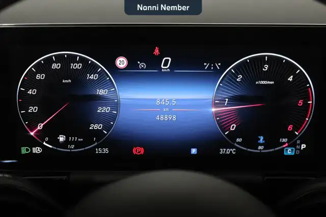 Mercedes-Benz B Class view 9