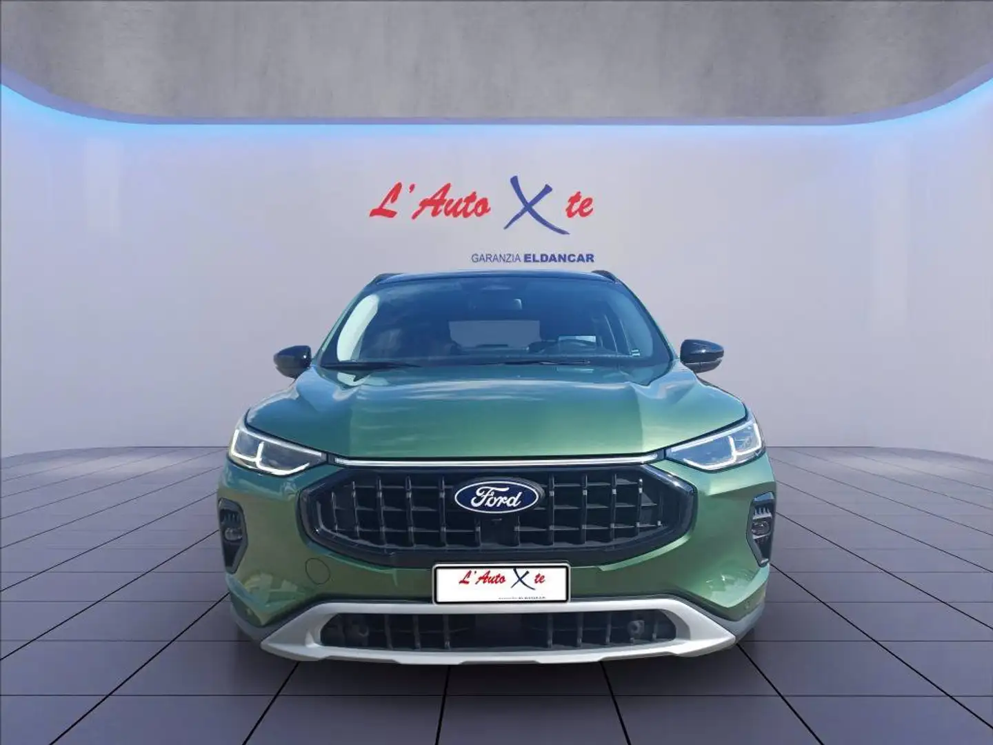 Ford Kuga 2.5 full hybrid Active X 2wd 180cv auto Verde - 2