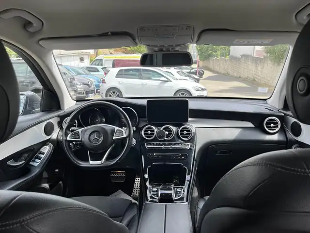 Mercedes-Benz GLC view 5
