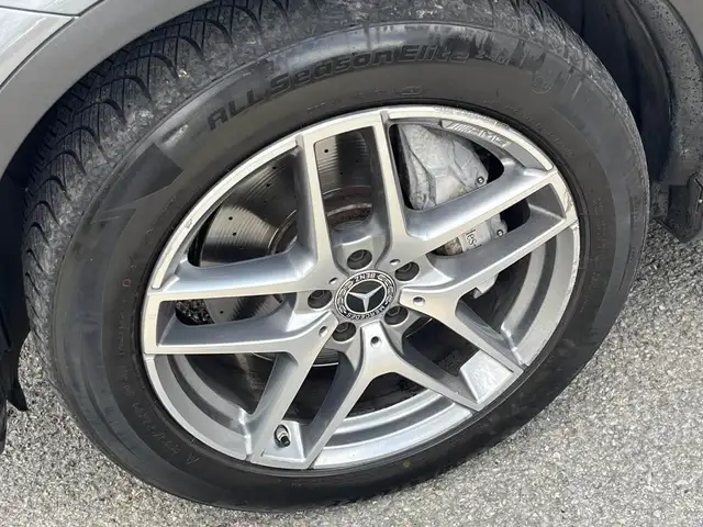 Mercedes-Benz GLC view 14