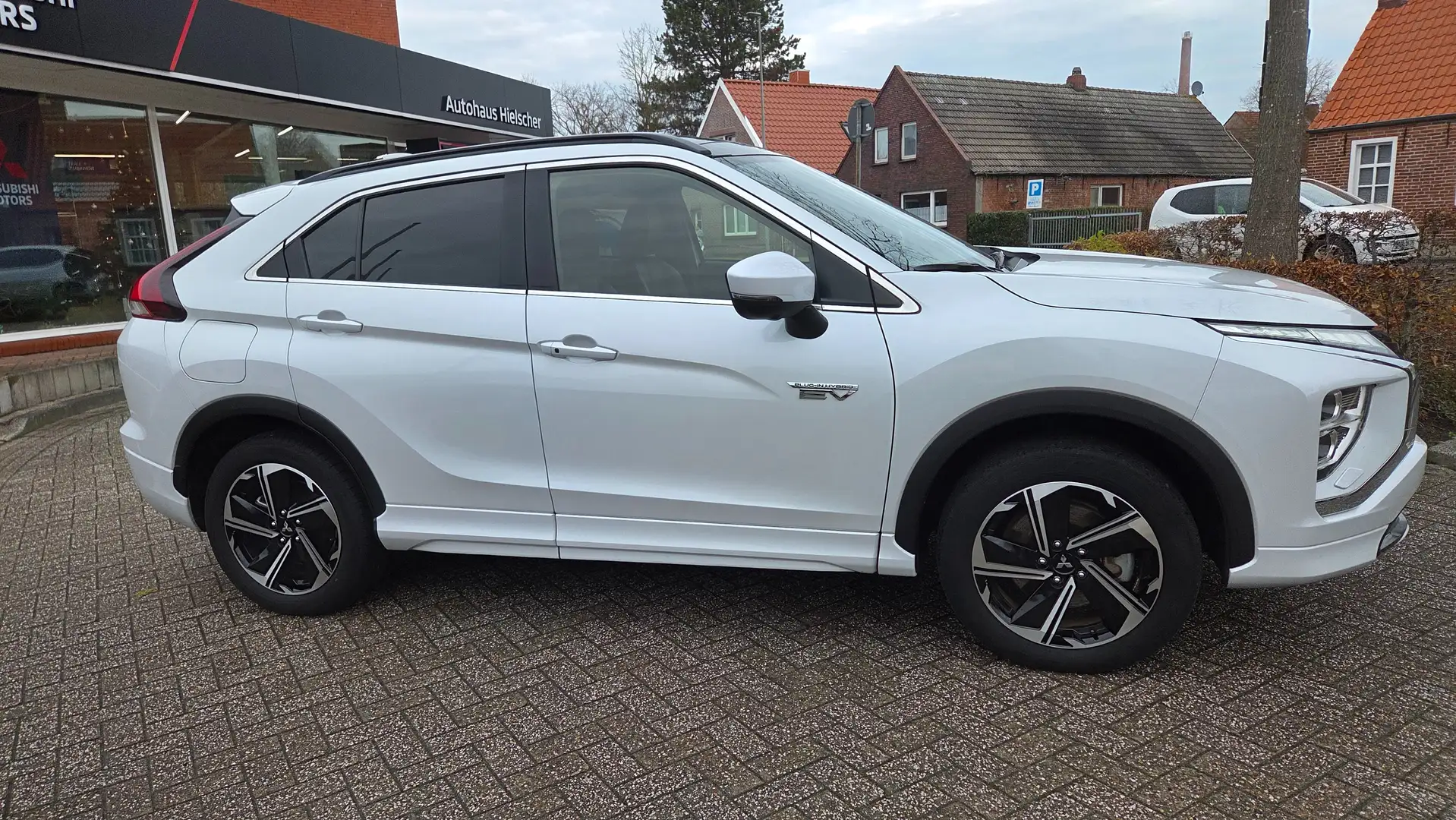Mitsubishi Eclipse Cross Eclipse Cross Plug-In Hybrid Plug-In Hybrid Top Bianco - 2
