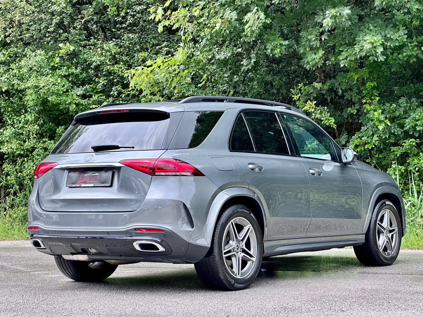 Mercedes-Benz GLE 350 d 4Matic AMG Sport Aut. AHK*PANO*ACC*BURMESTER*LED Grau - 2