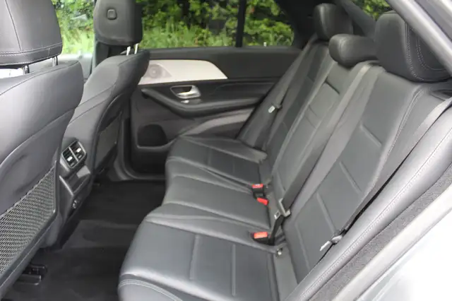 Mercedes-Benz GLE 350 d 4Matic AMG Sport Aut. AHK*PANO*ACC*BURMESTER*LED Ansicht 17