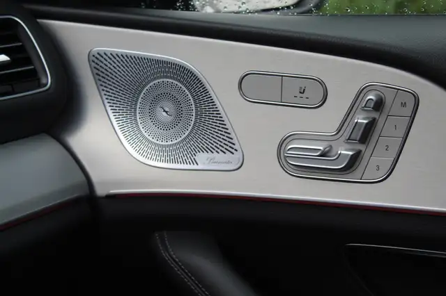Mercedes-Benz GLE 350 d 4Matic AMG Sport Aut. AHK*PANO*ACC*BURMESTER*LED Ansicht 18