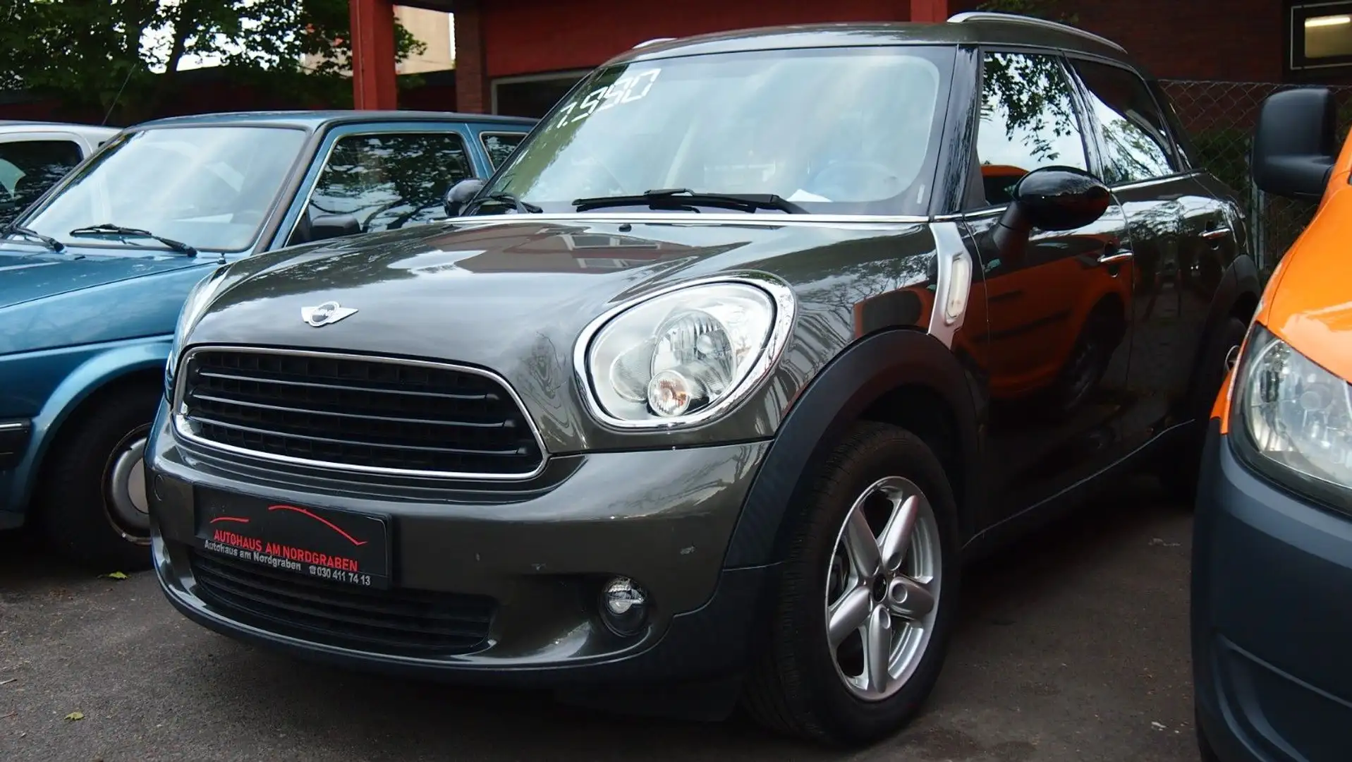 MINI One Countryman One Grau - 1