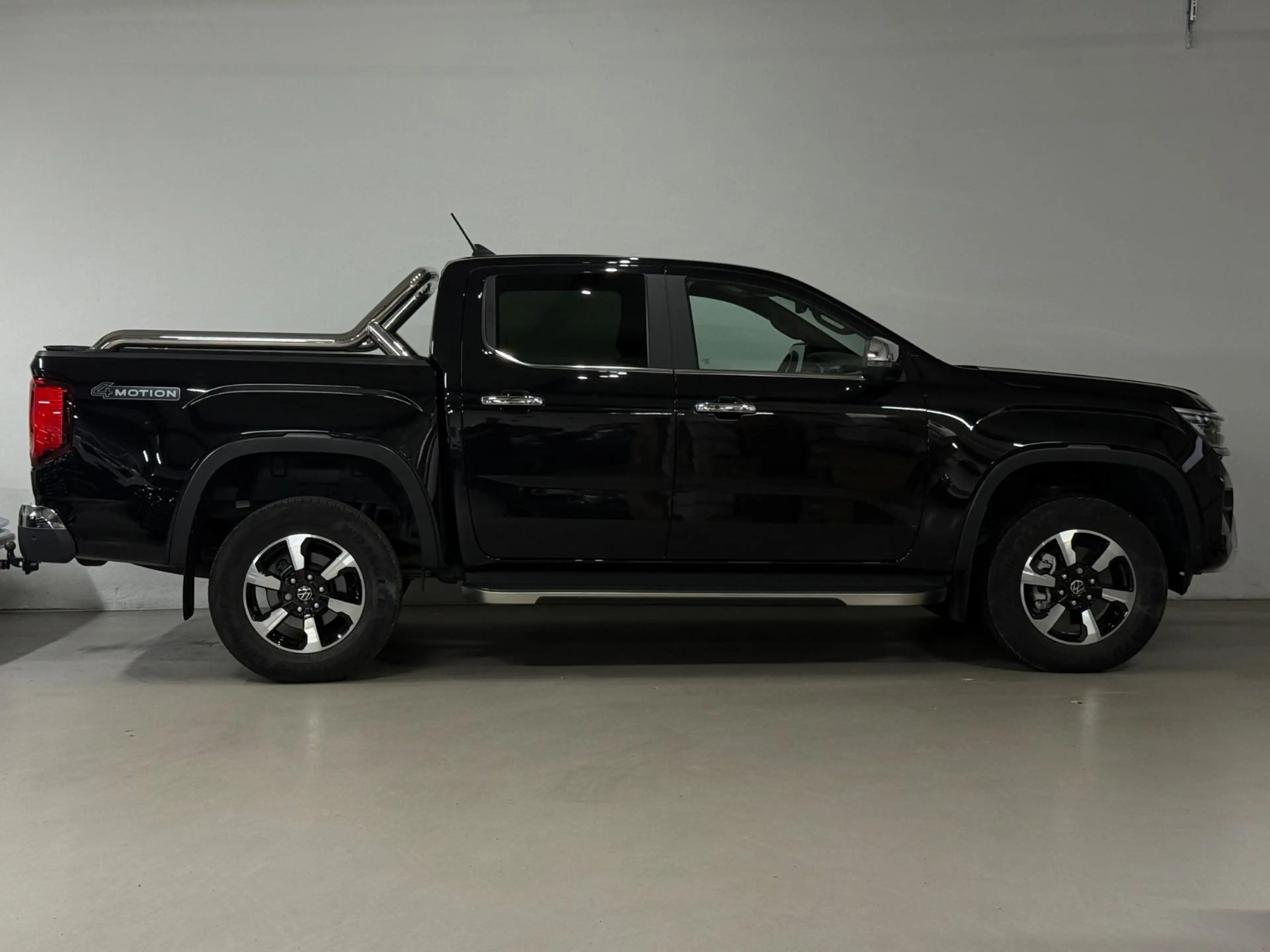Volkswagen Amarok 3.0 TDI 177 kW Style Doppelkabine 4Motion — photo 5