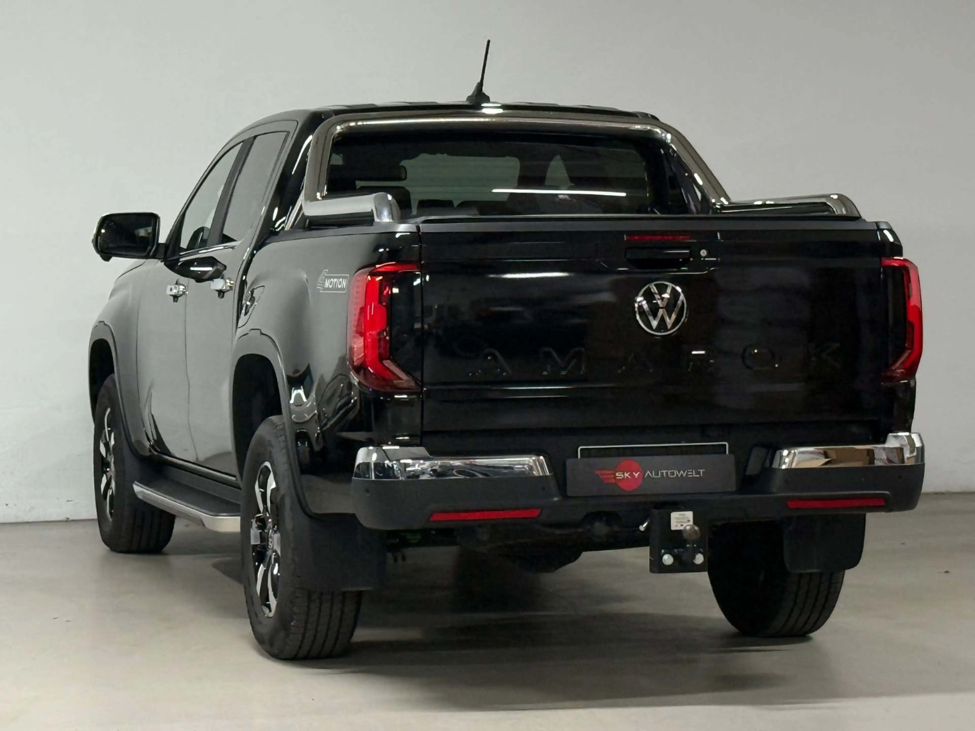 Volkswagen Amarok 3.0 TDI 177 kW Style Doppelkabine 4Motion — photo 4