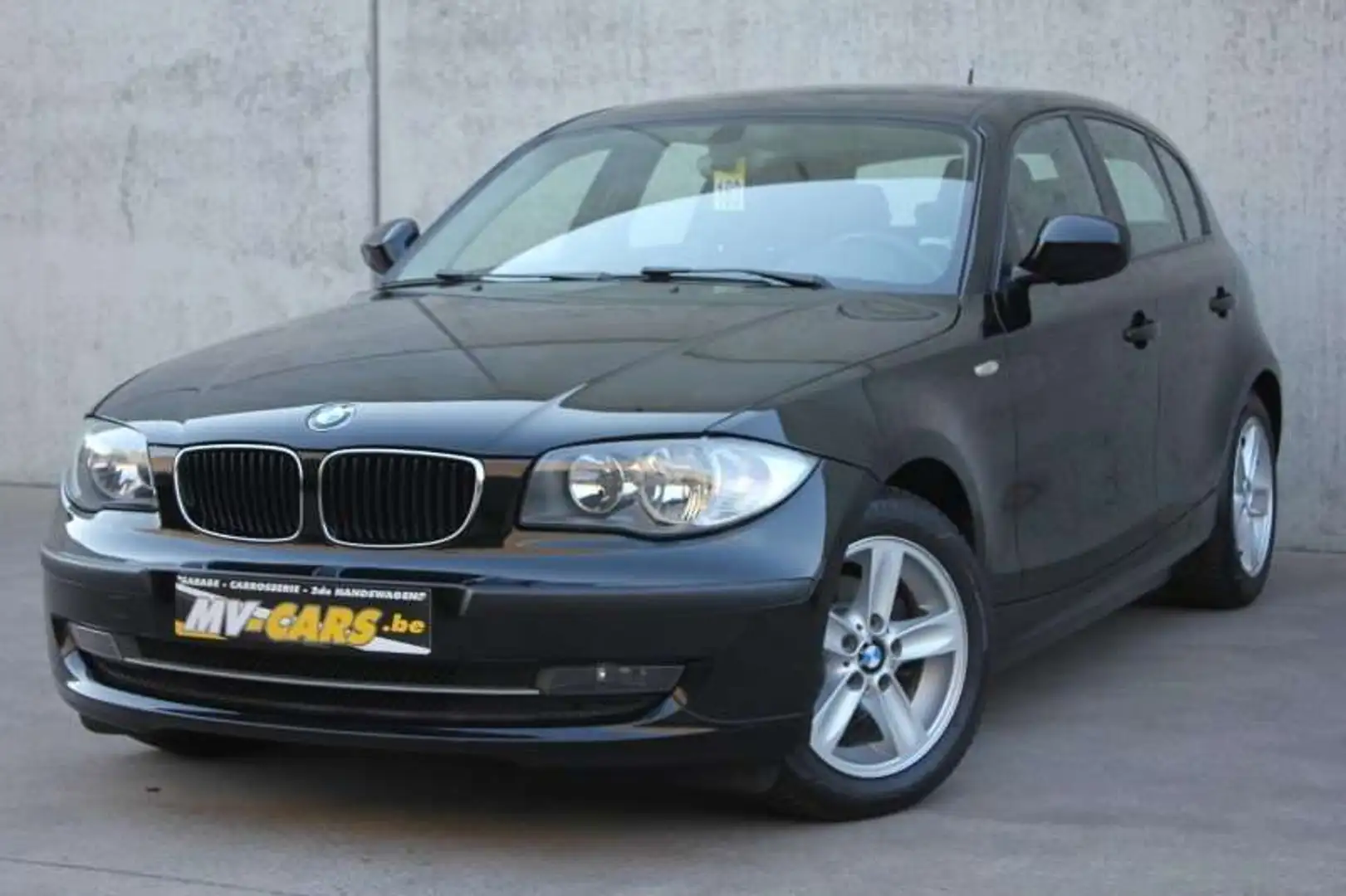 BMW 116 BMW 116i/5-deur/zwart Noir - 2