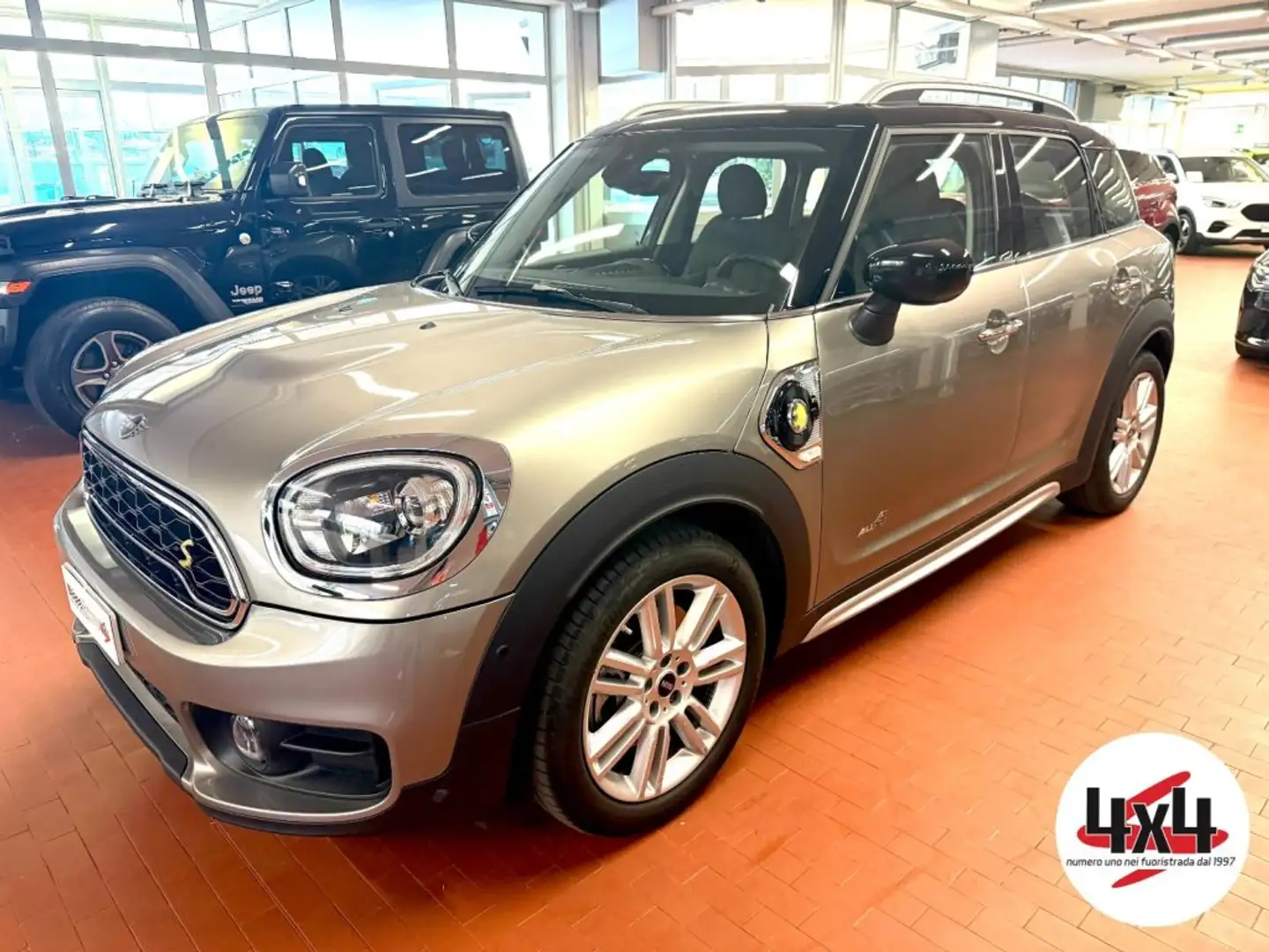 MINI Cooper SE Countryman 1.5 ALL4 Auto. Hybrid *PROMO Grigio - 1