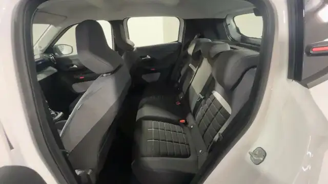 Citroen C3 view 9