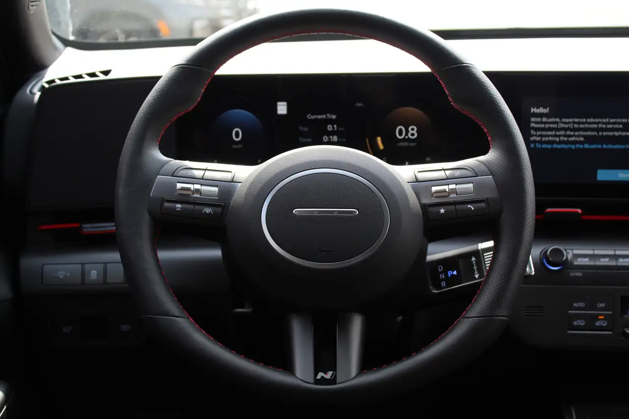 Hyundai KONA снимка Hyundai KONA