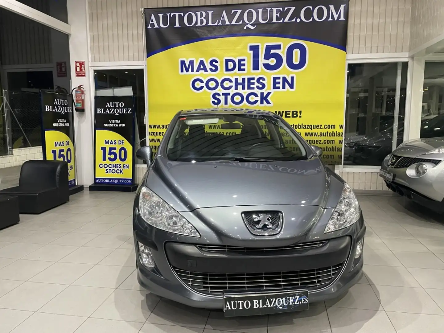 Peugeot 308 1.6HDI FAP Confort Argent - 2