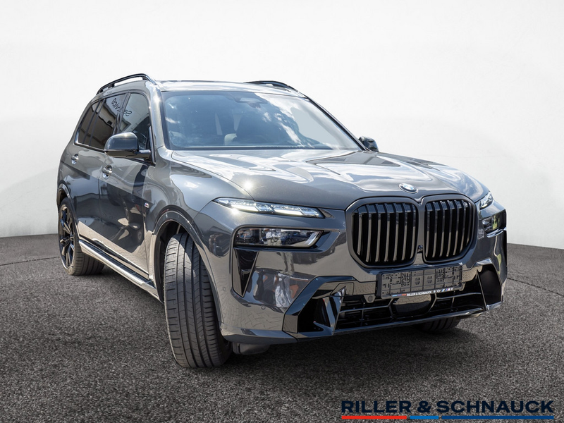 BMW X7 XDRIVE40D — photo 2