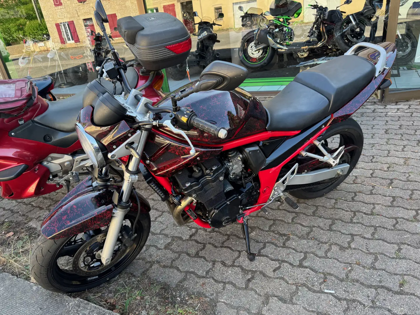 Suzuki GSF 650 Rot - 2