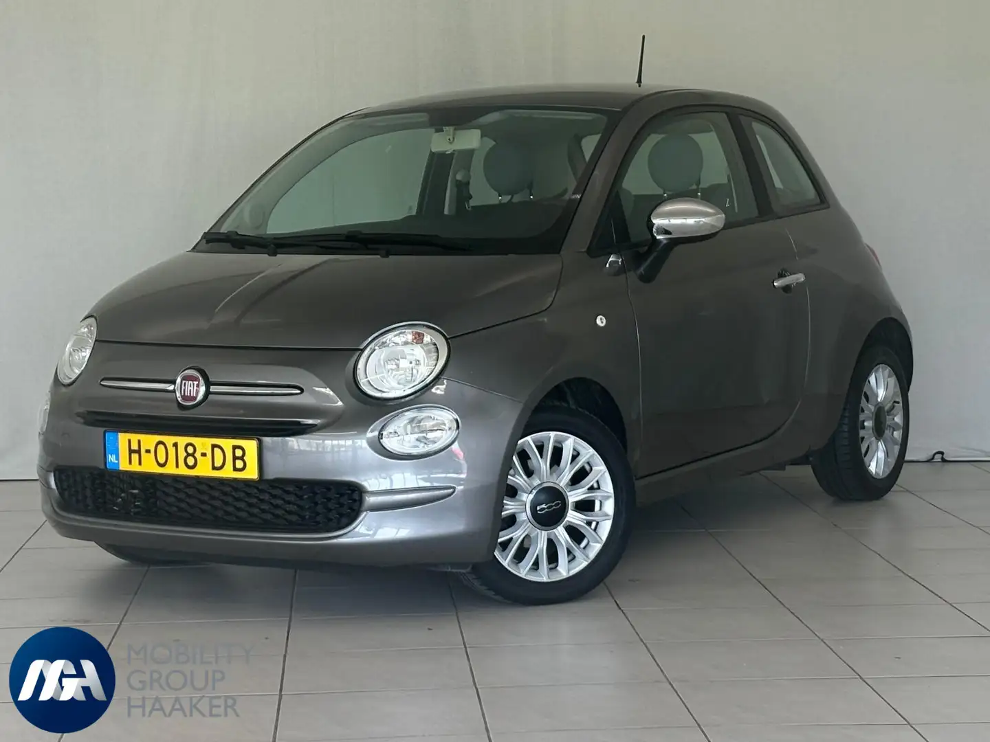 Fiat 500 0.9 TwinAir Turbo Young I Navigatie I Cruise Contr Grijs - 1