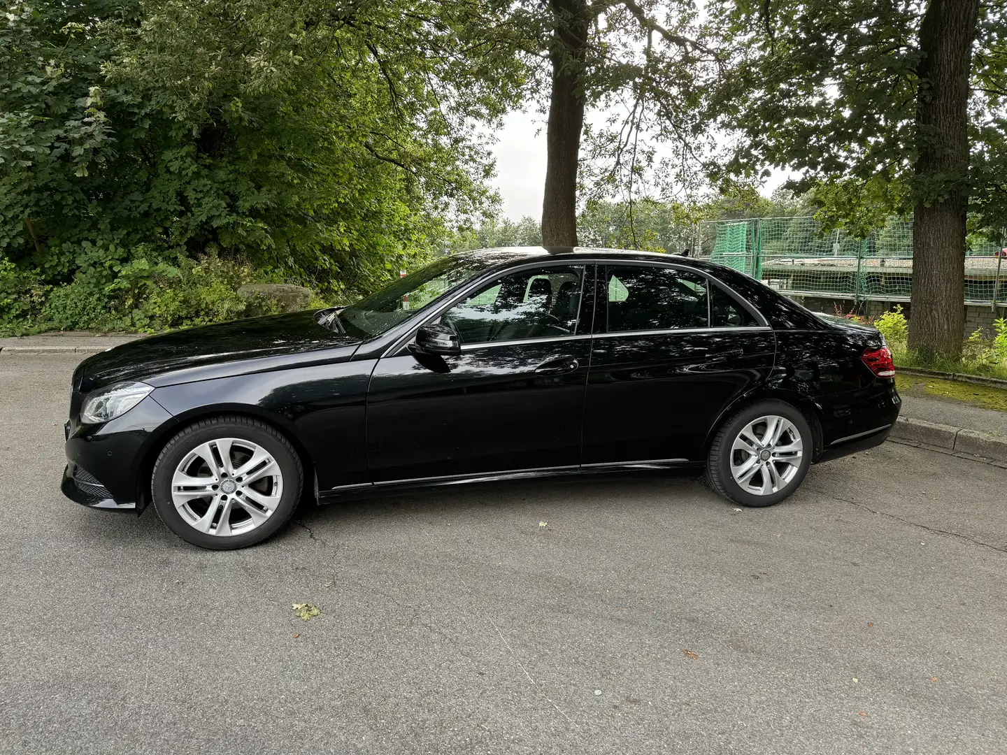 Mercedes-Benz E 200 E 200 NGD NGT Erdgas CNG natural gas Negro - 2
