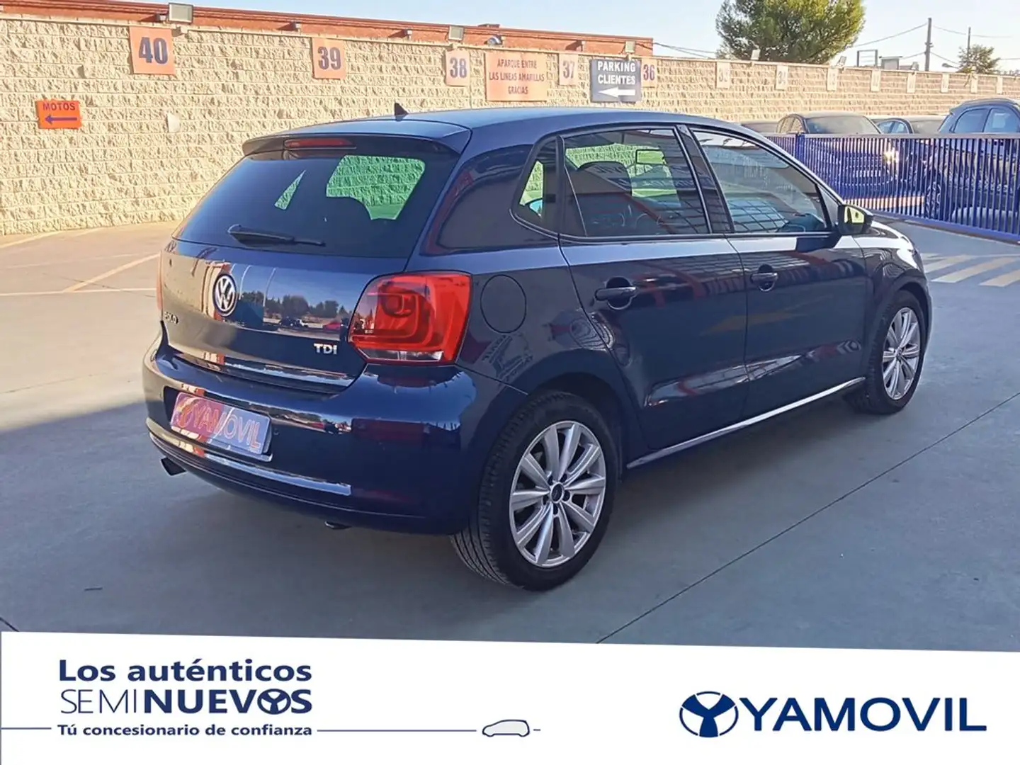 Volkswagen Polo 1.6TDI Sport 90 Azul - 2