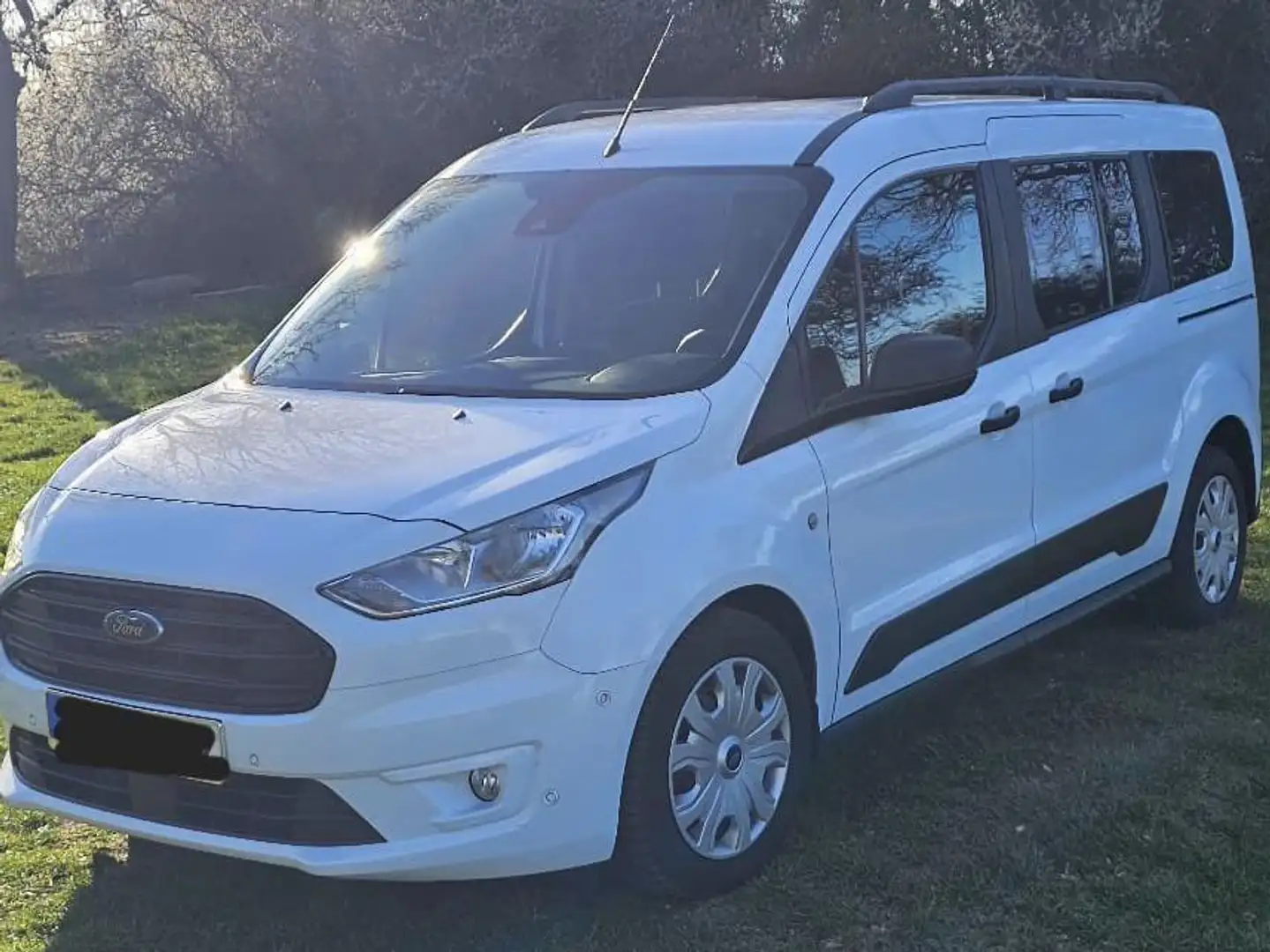 Ford Transit Connect 1,5 l EcoBlue, L2 Fehér - 1