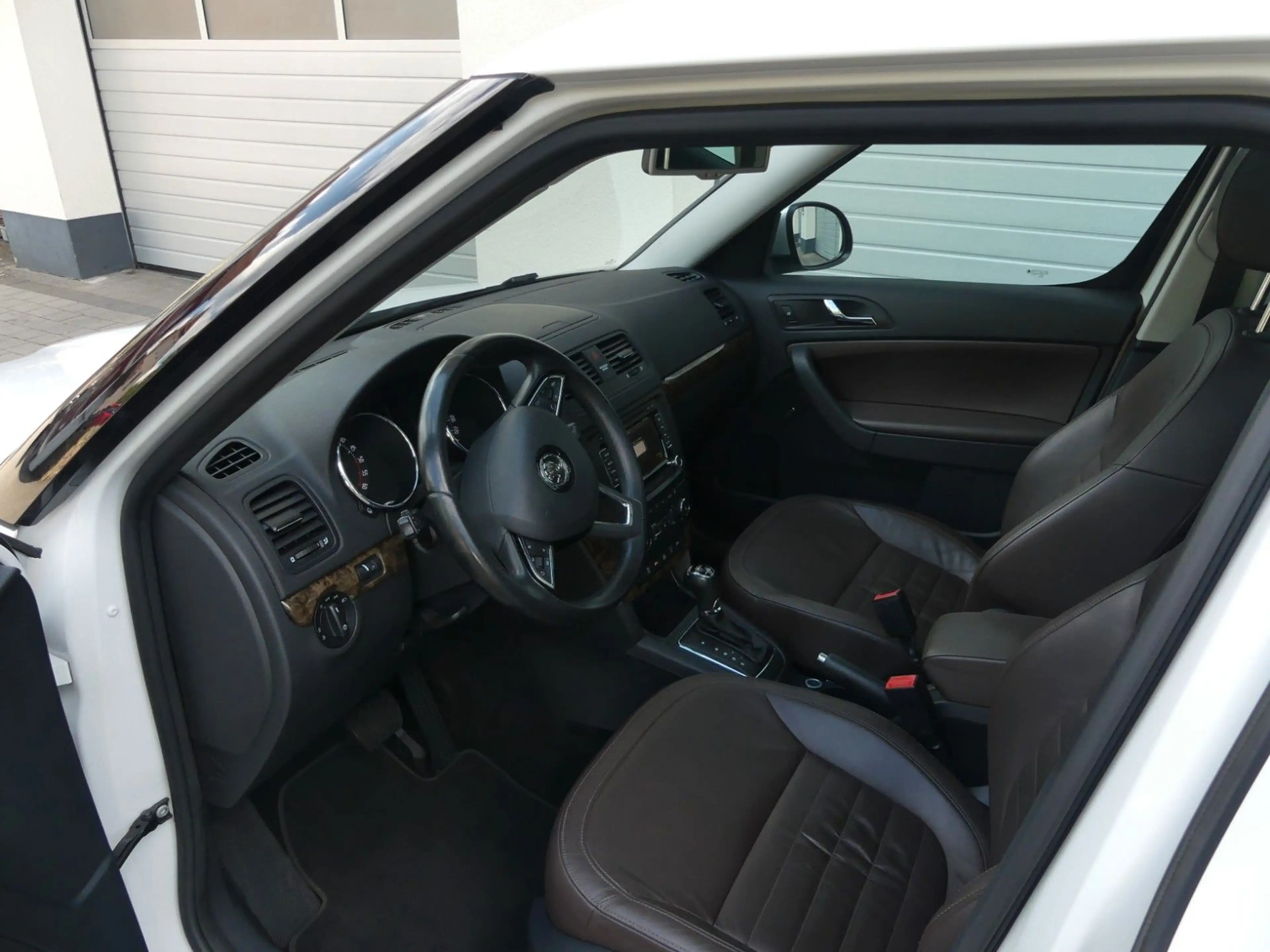 Skoda Yeti L&K Outdoor 4x4 — photo 13
