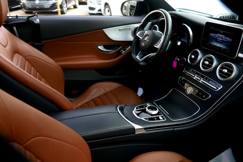 Mercedes-Benz C 200 Coupe Aut. AMG - LINE *Designo Magno - Panorama* — photo 12