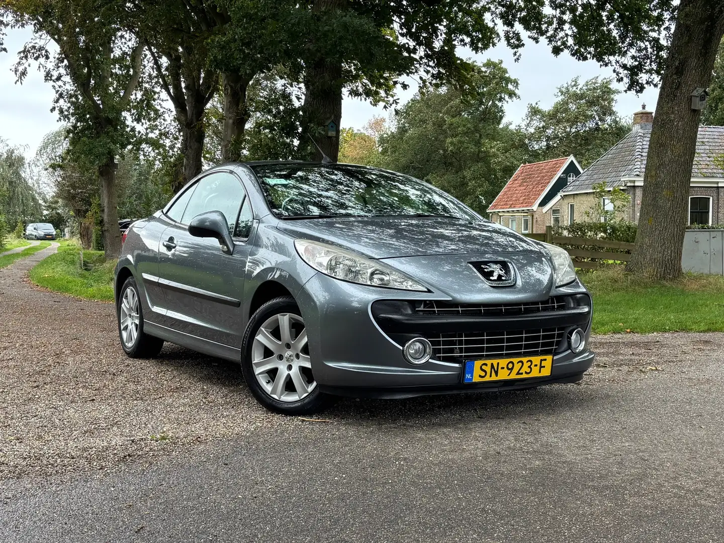 Peugeot 207 CC 1.6 VTi | "163.000" KM + Airco | Grijs - 1